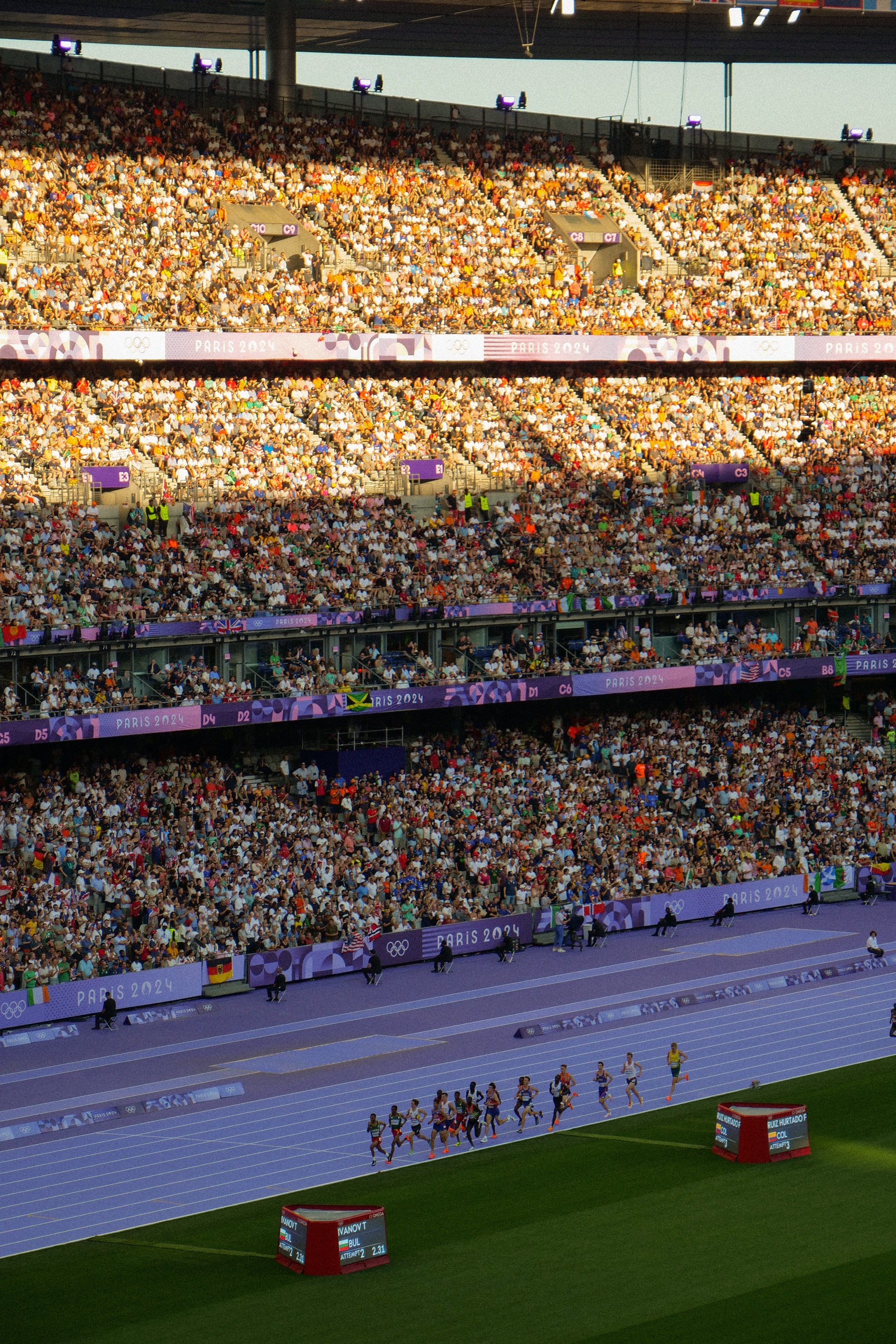 Finale 5000m homme, Stade de France, avec un goût de revanche pour le norvégien Jakob Ingebrigtsen, favori battu sur 10000m.