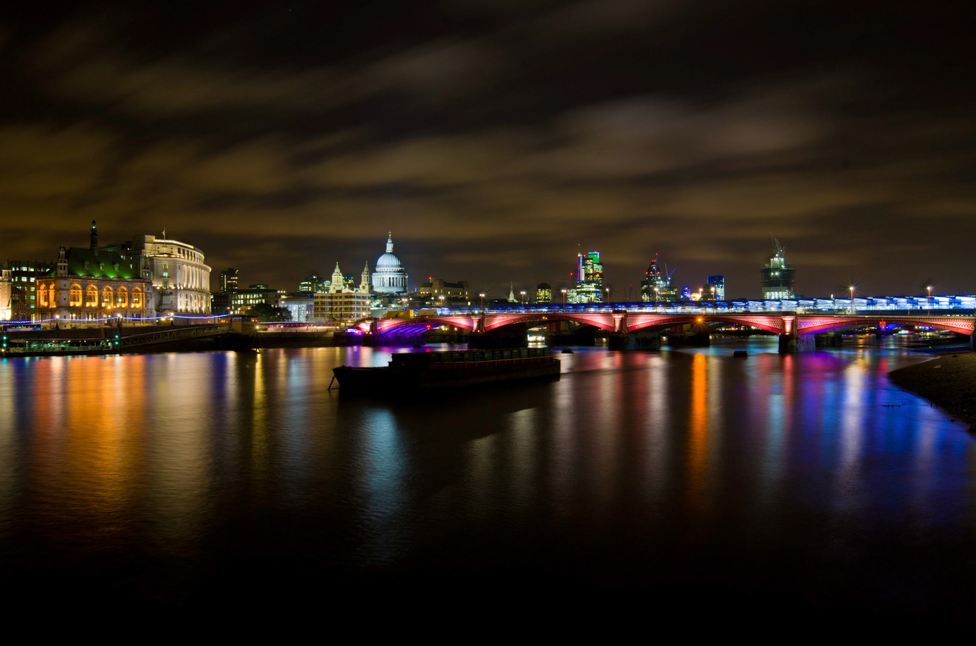 Blackfriars bridge by night