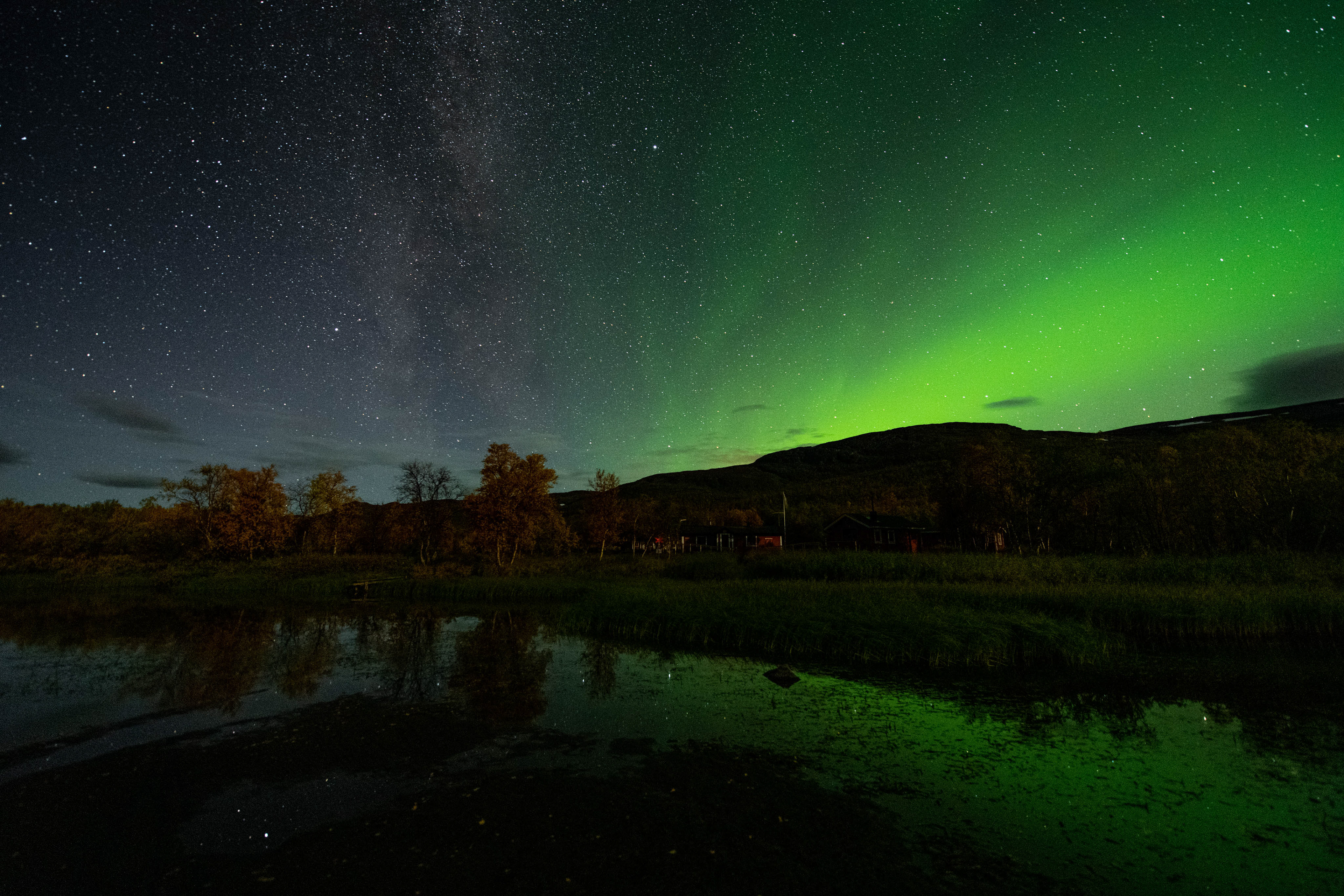 Aurora borealis above Abiskojaure Fjällstuga