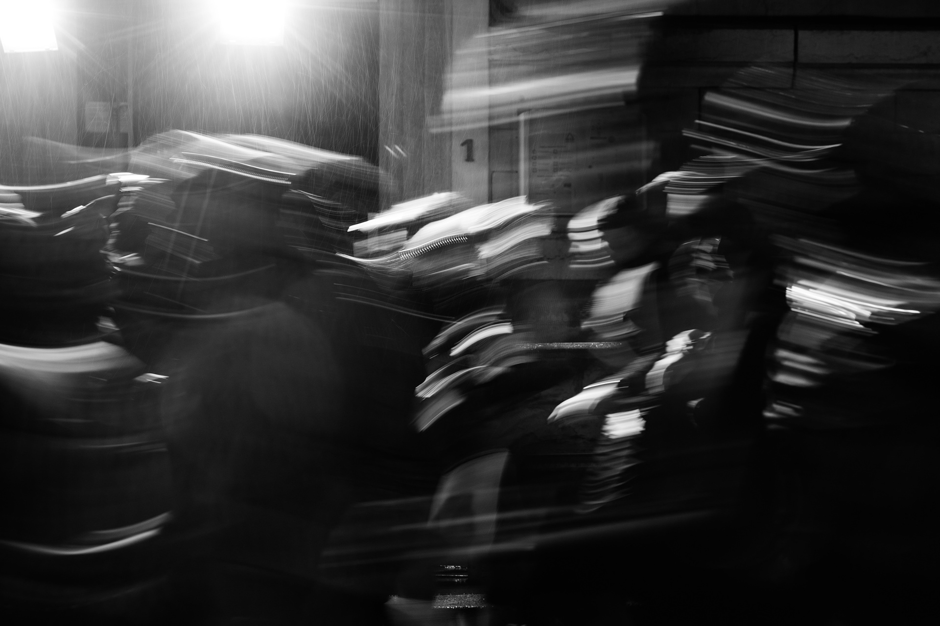 Lyon Trail - by Night