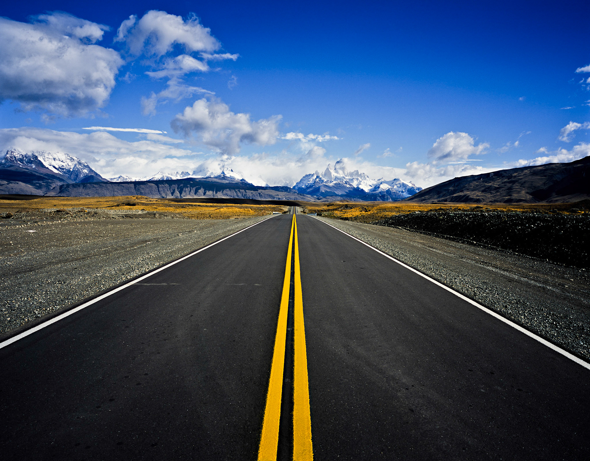 The road to El Chalten in Patagonia Argentina