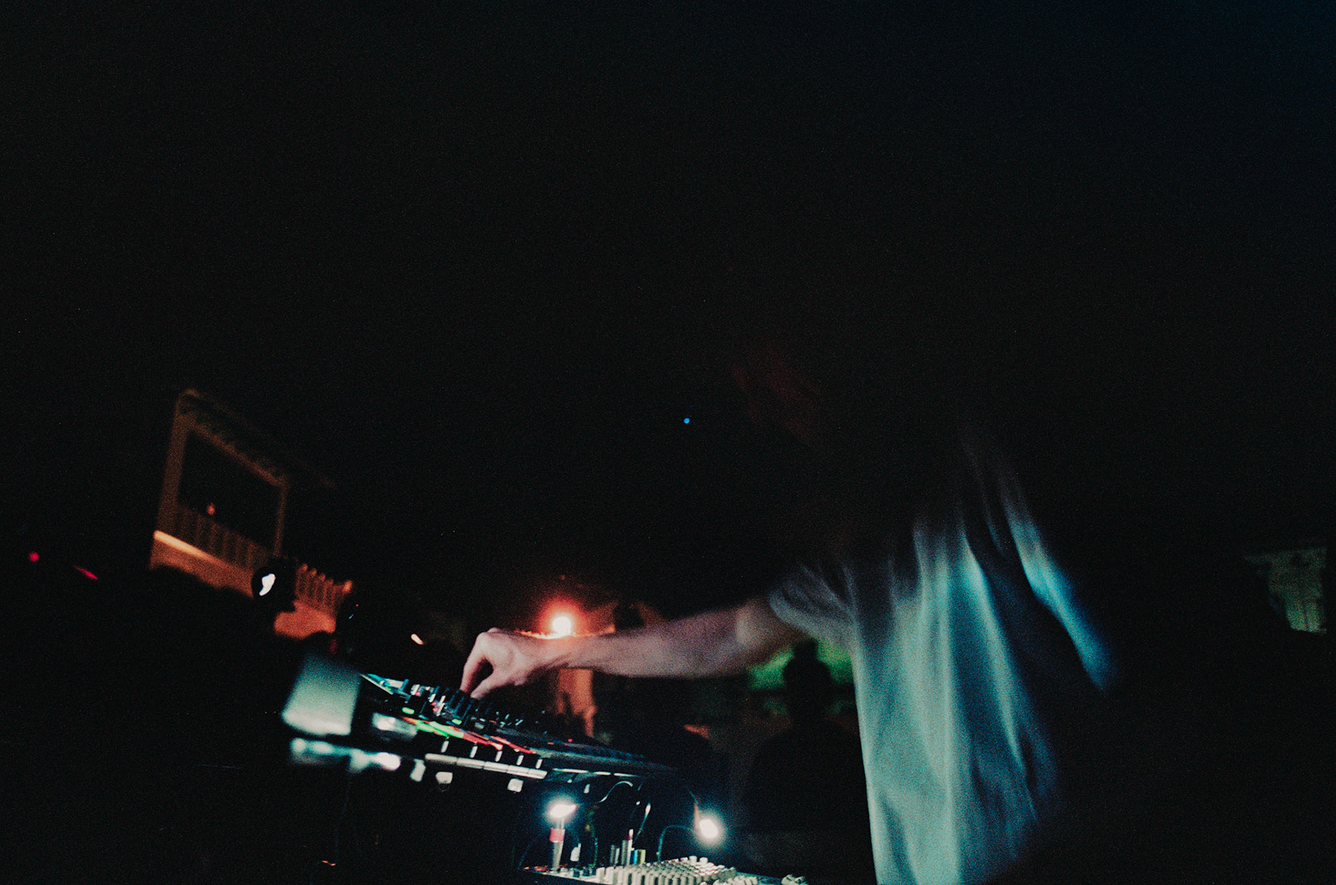 Romare - Live