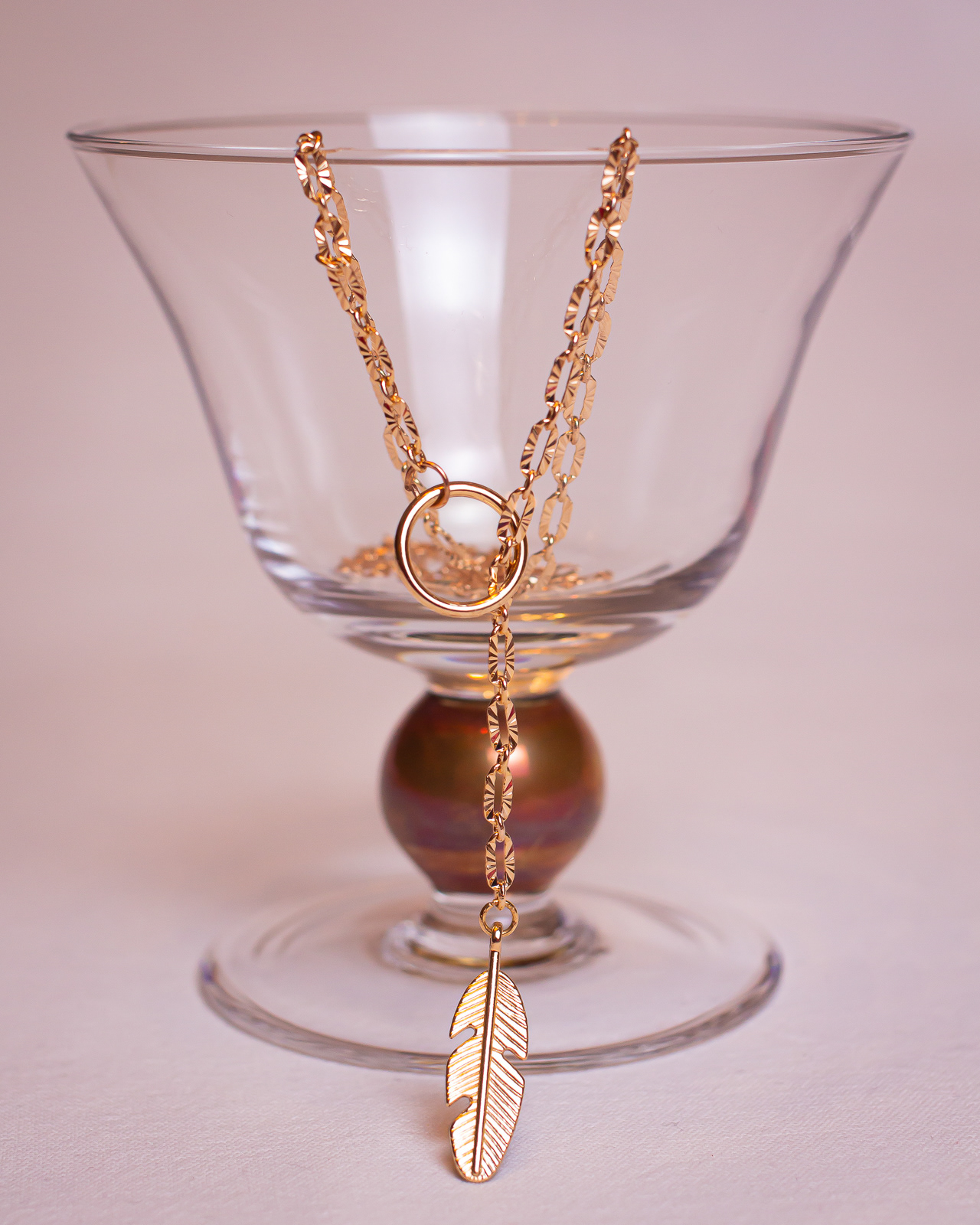 PHOTOGRAPHER: Alessia Serain; JEWELRY: @apz_one