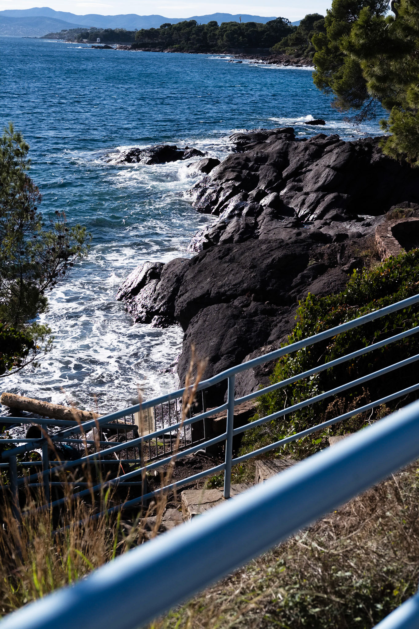 Le sentier du littoral entre Saint Raphaël et Agay. Saint Raphaël, Var, France