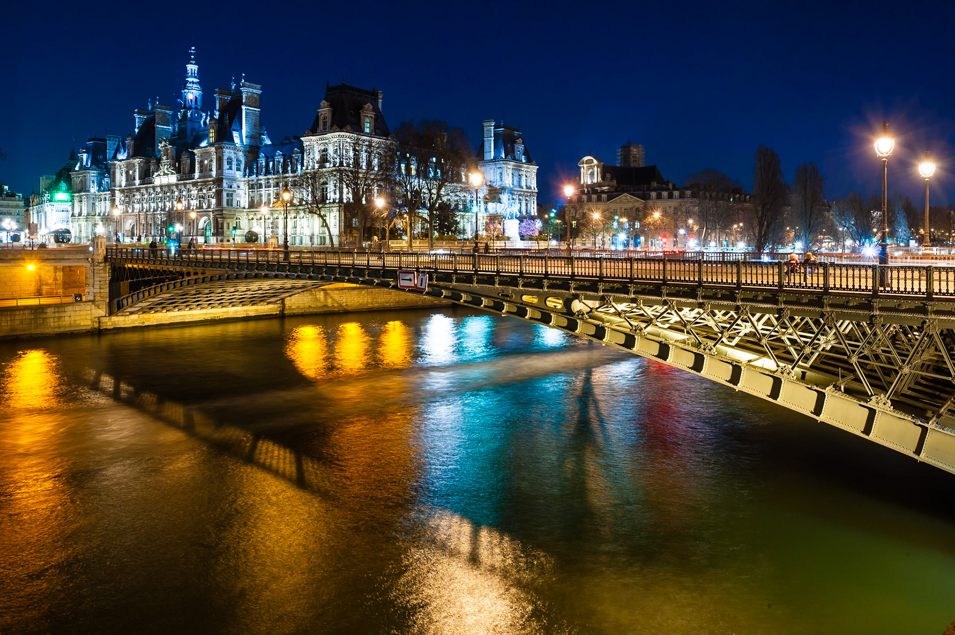 Paris. Pont d'Arcole