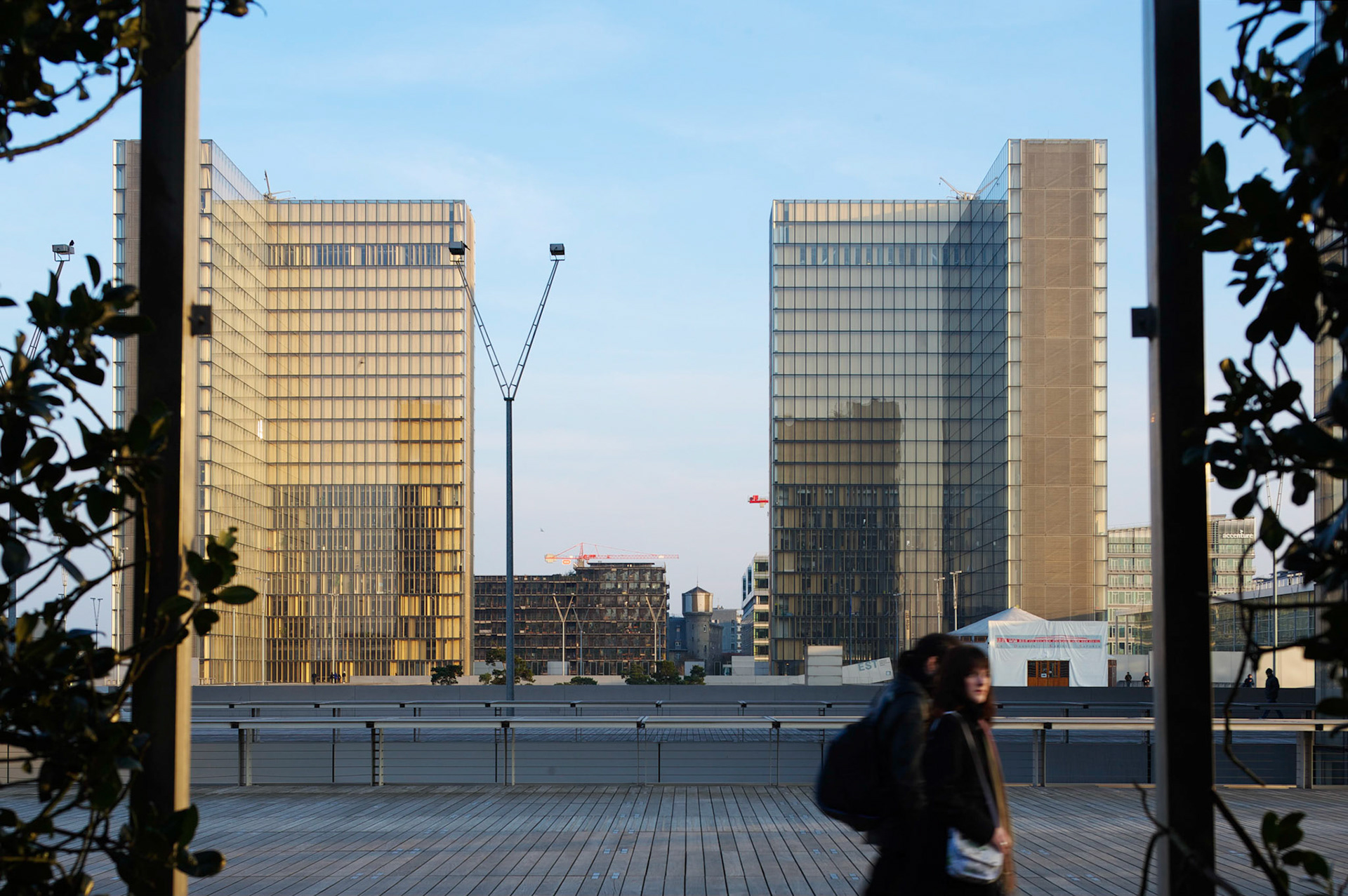 Bibliotheque Nationale Francois Mitterrand, Paris. Architecte Dominique Perrault.