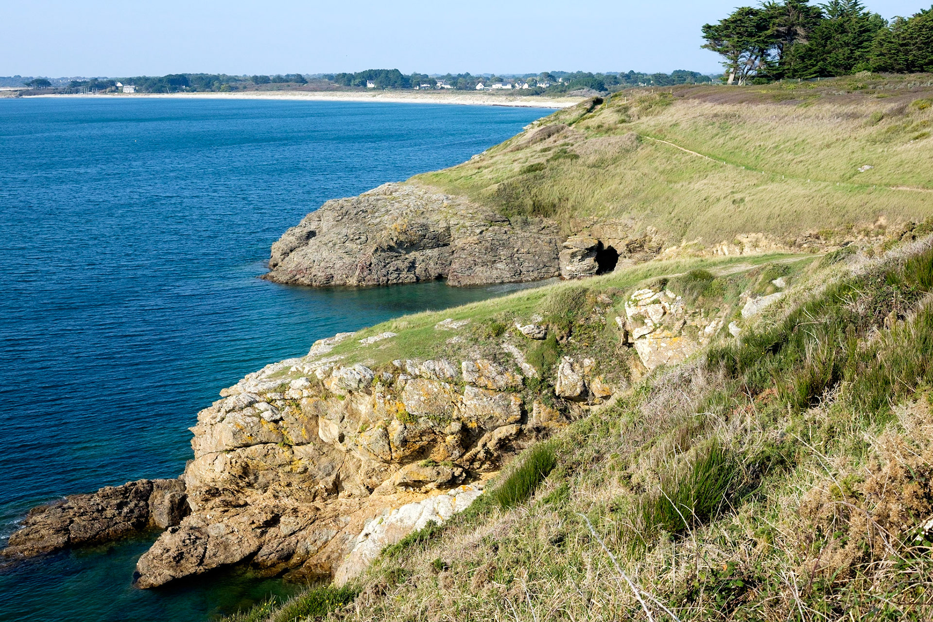 Saint-Gildas-de-Rhuys  Morbihan, Bretagne, France. / Saint-Gildas-de-Rhuys Morbihan, Brittany, France.