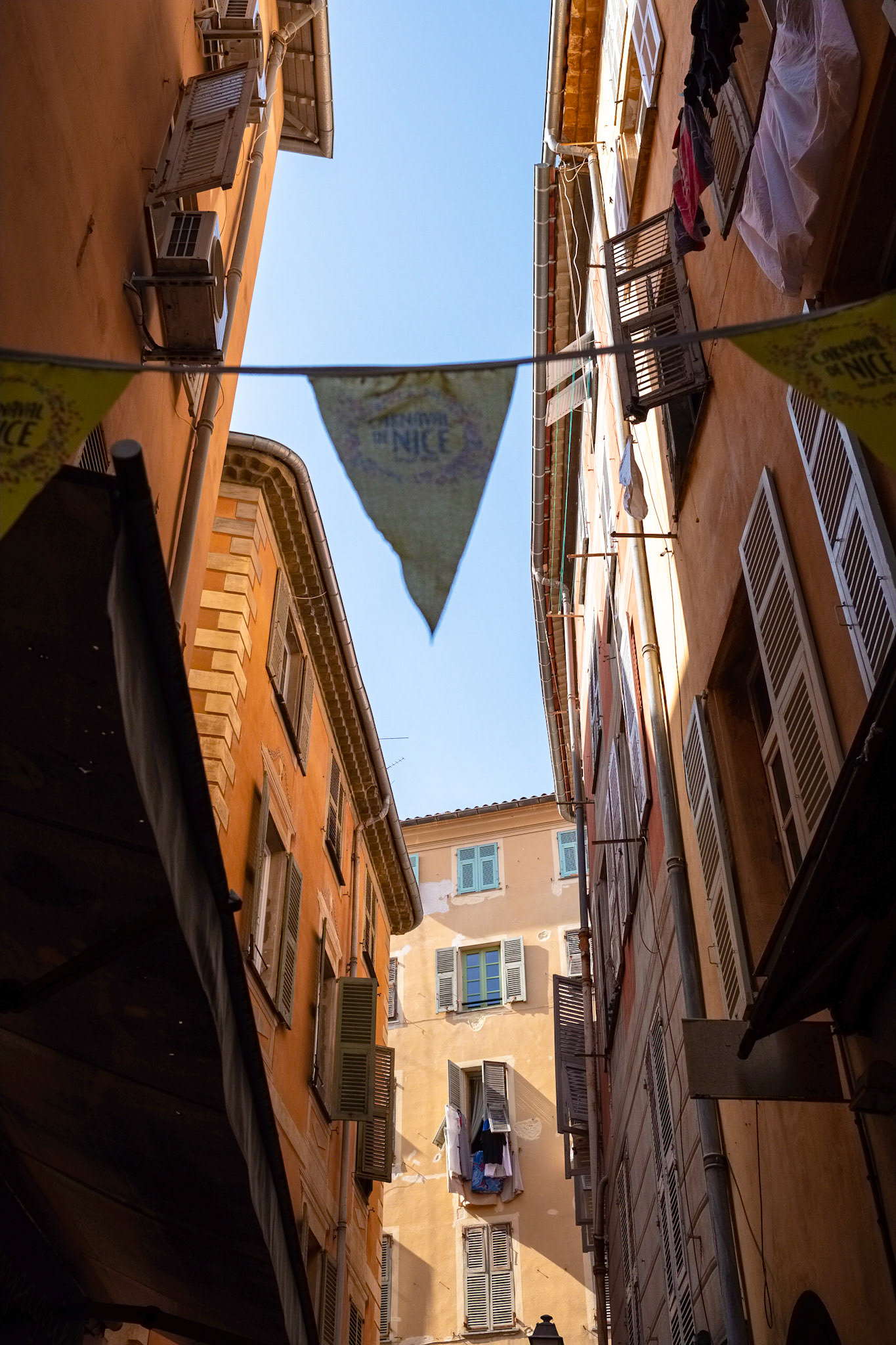 Rue Francis Gallo. Vieux Nice, Alpes Marimes, France