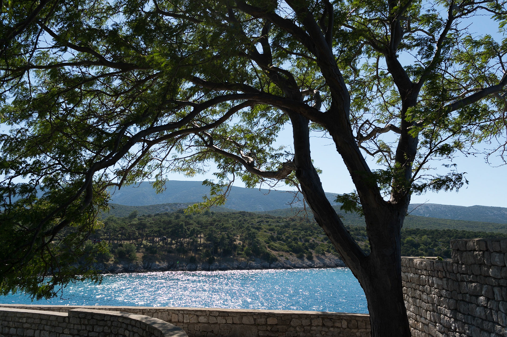 Osor, Ile de Cres, Croatie. / Osor, Island Cres, Croatia.