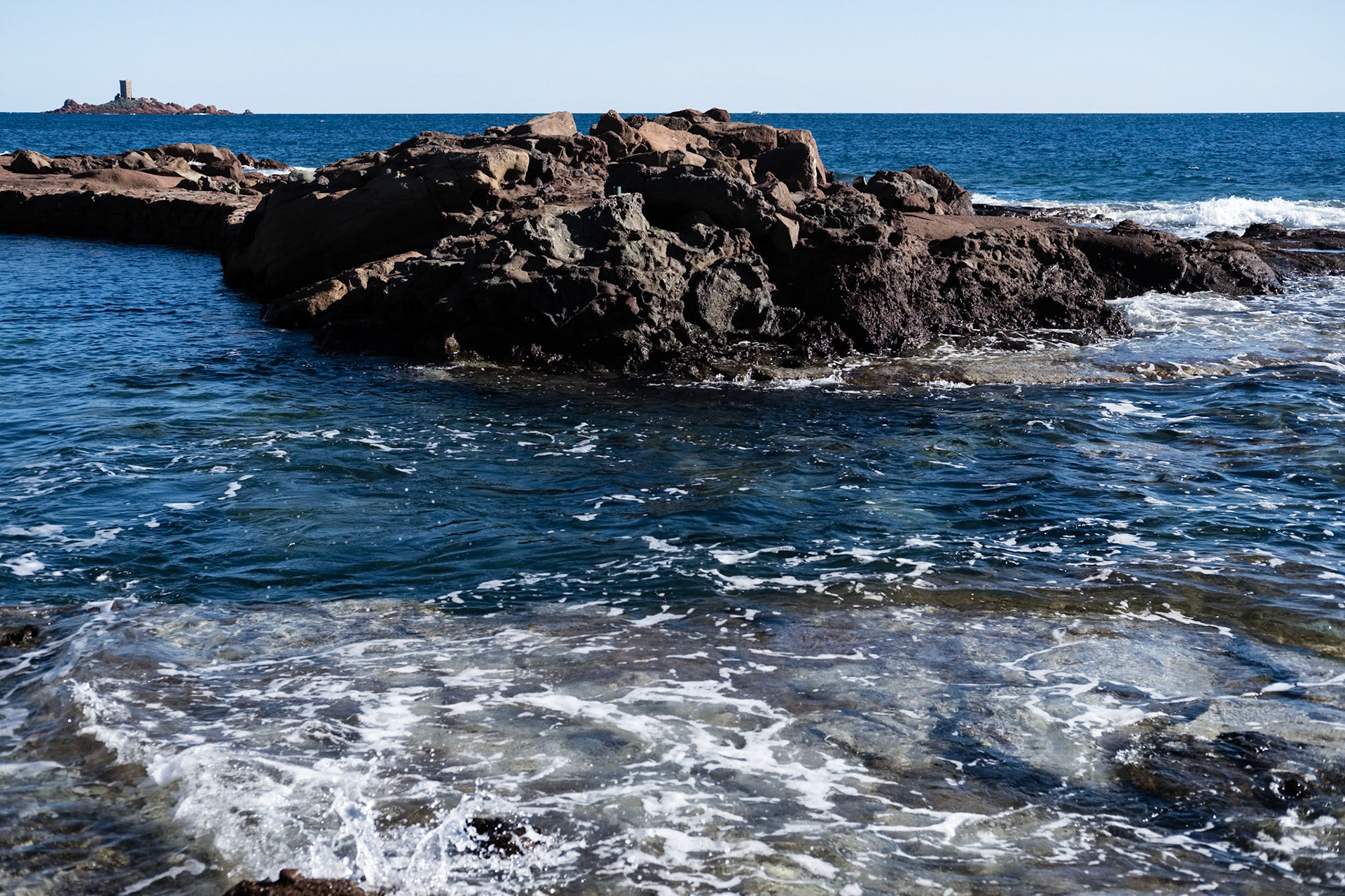 Le sentier du littoral entre Saint Raphaël et Agay. Saint Raphaël, Var, France