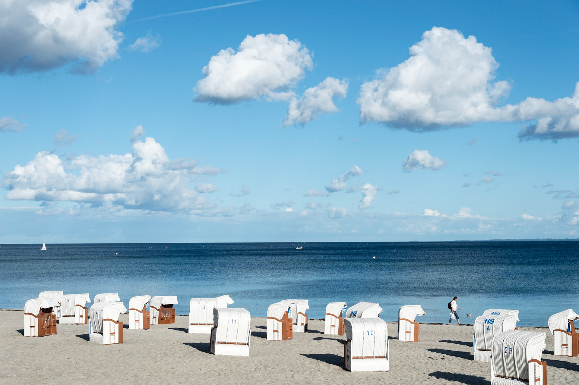 Plage de Sierksdorf, Schleswig-Holstein, Allemagne. / Beach Sierksdorf, Schleswig-Holstein, Germany.
