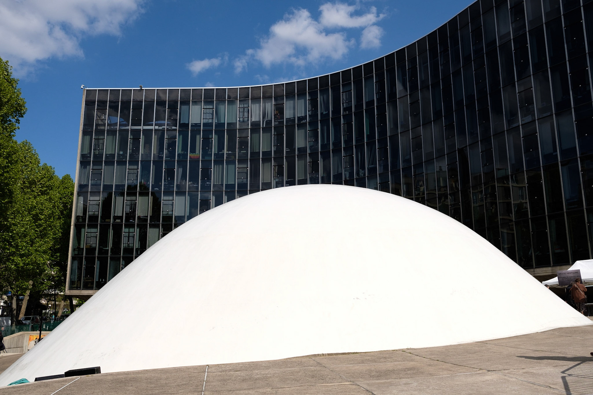 Espace Oscar Niemeyer, Paris. ©francoisrenault.