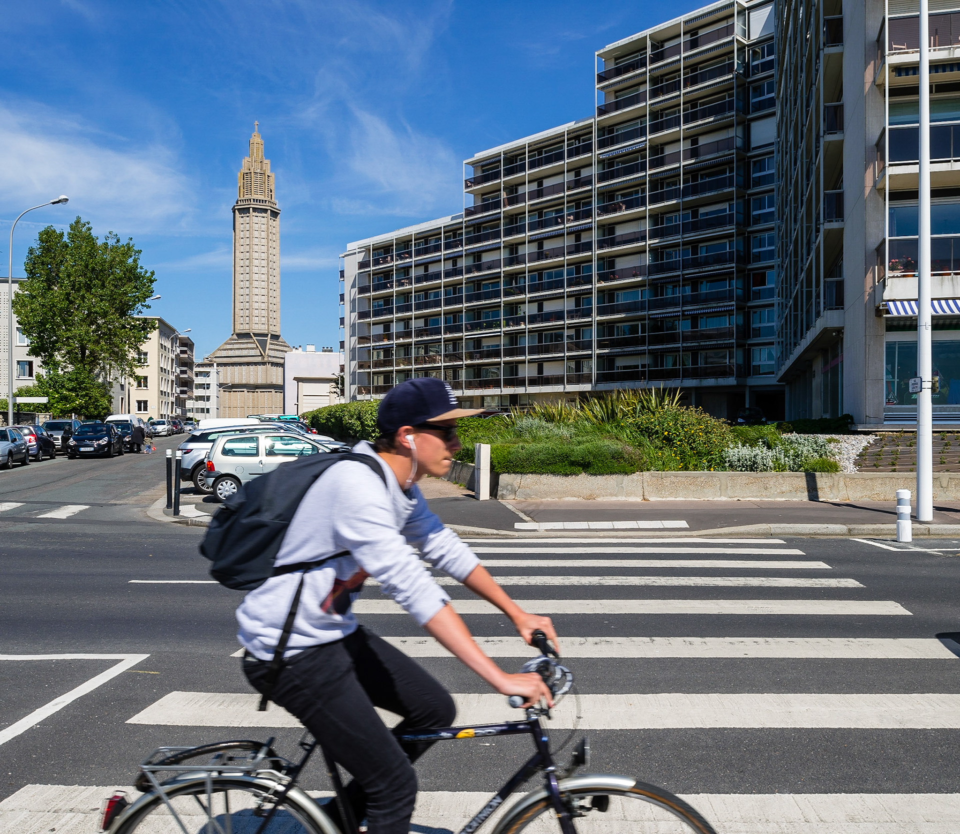 Le Havre, front de mer / Le Havre, sea front.
