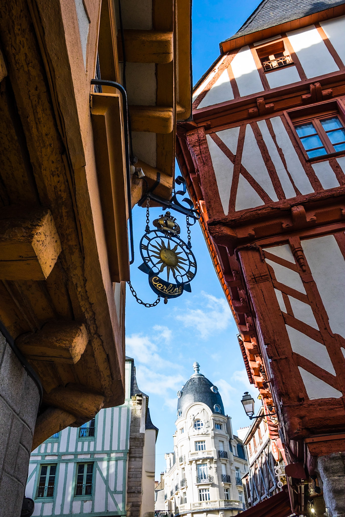 La vielle ville de Vannes avec ses maisons à Colombages, Bretagne, France.