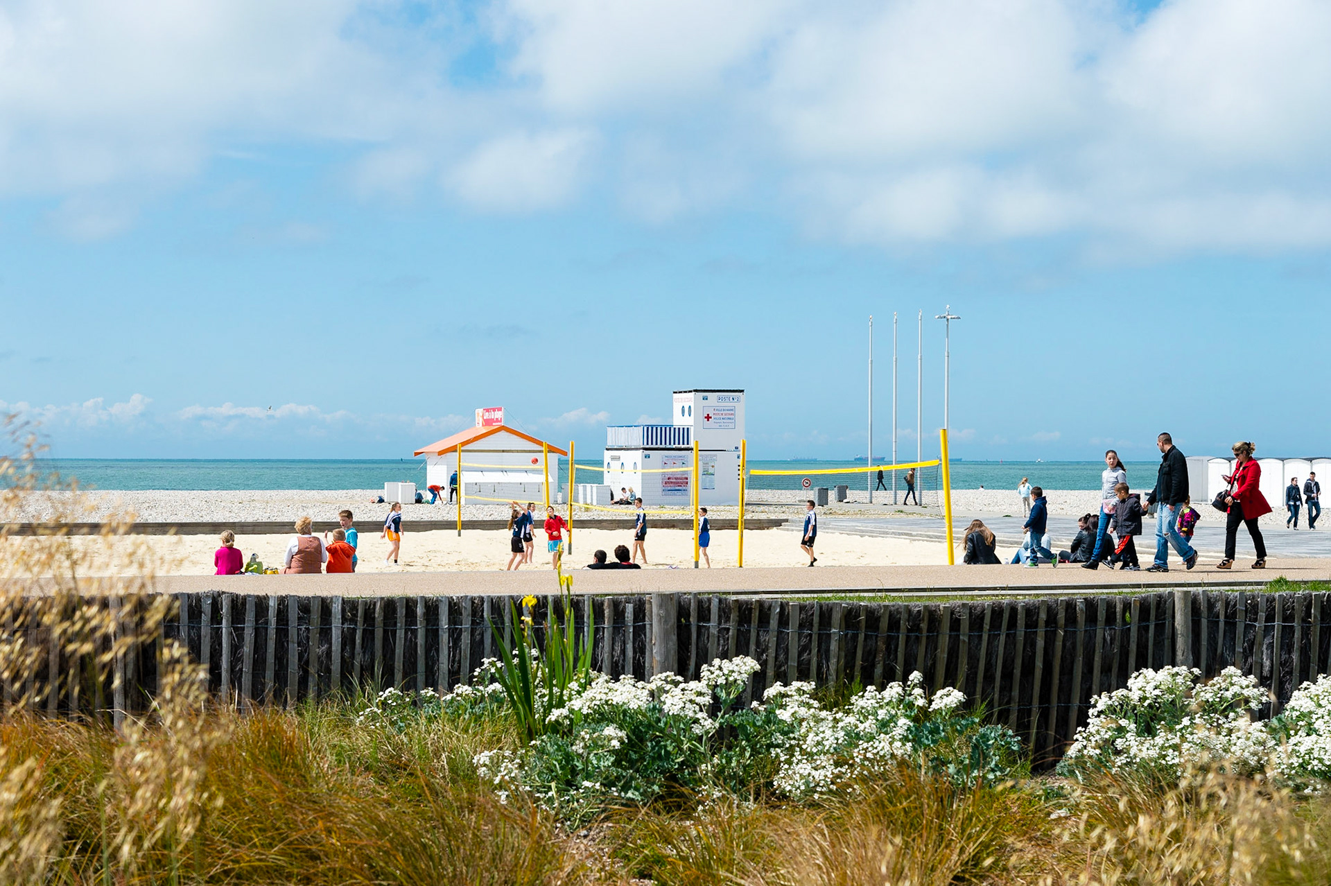 Le Havre. La plage.  Le Havre. The beach.