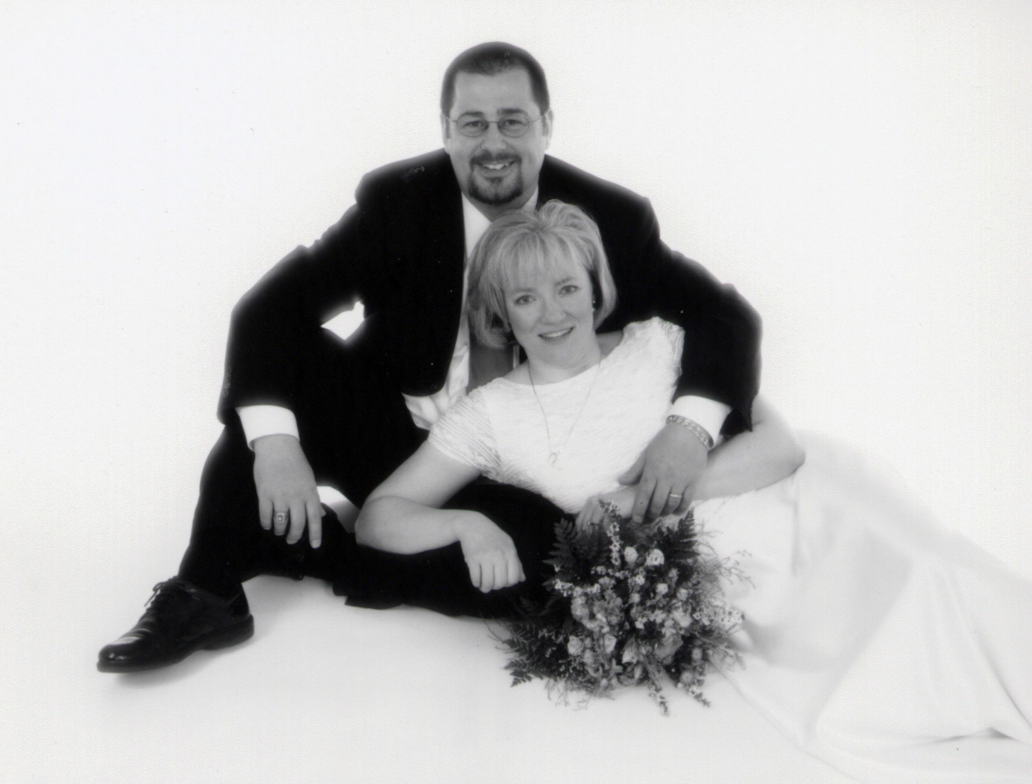 10 May 2003: Wedding day photos, Denver, Colorado. Brian Huculak - Paula Rosson. Photo credit: Memories by Triva