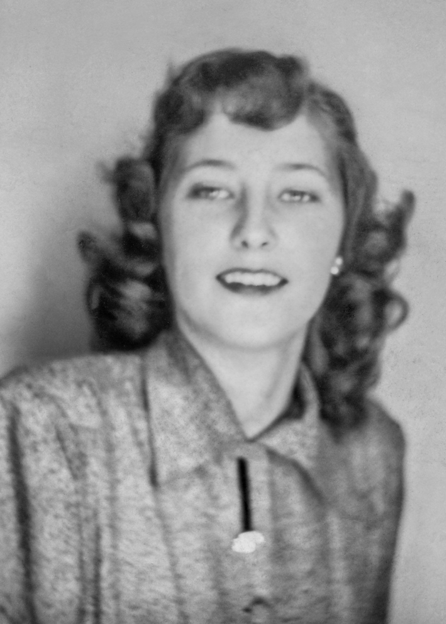 Kathleen [Shewchuk] Huculak circa 1952.