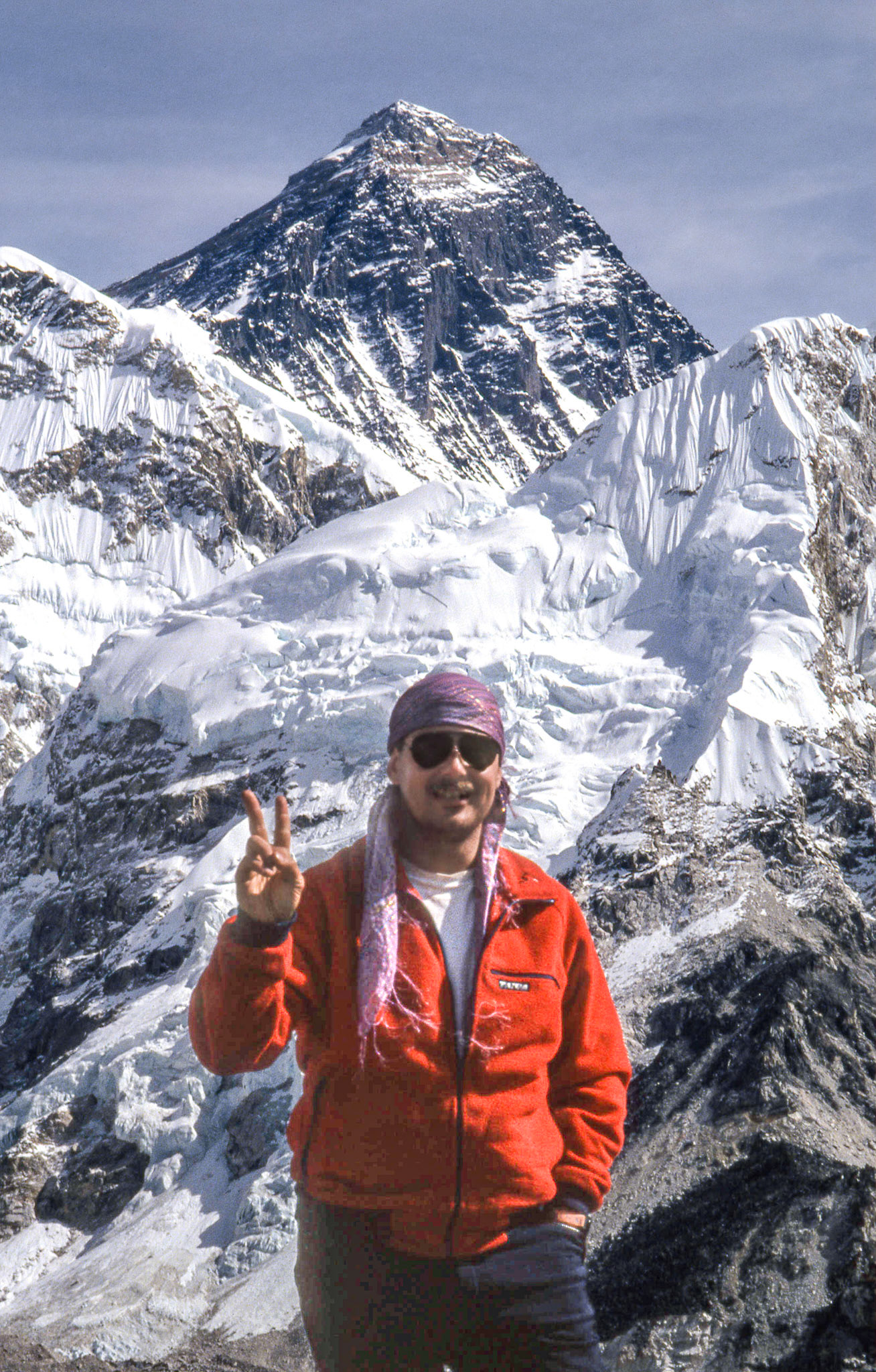 1994: Brian Huculak makes it to the summit of Kalapar, 18,209 ft, Himalaya, Nepal, to catch the view of Mt Everest, 29,028 ft ... again... and that's twice :-D LOL