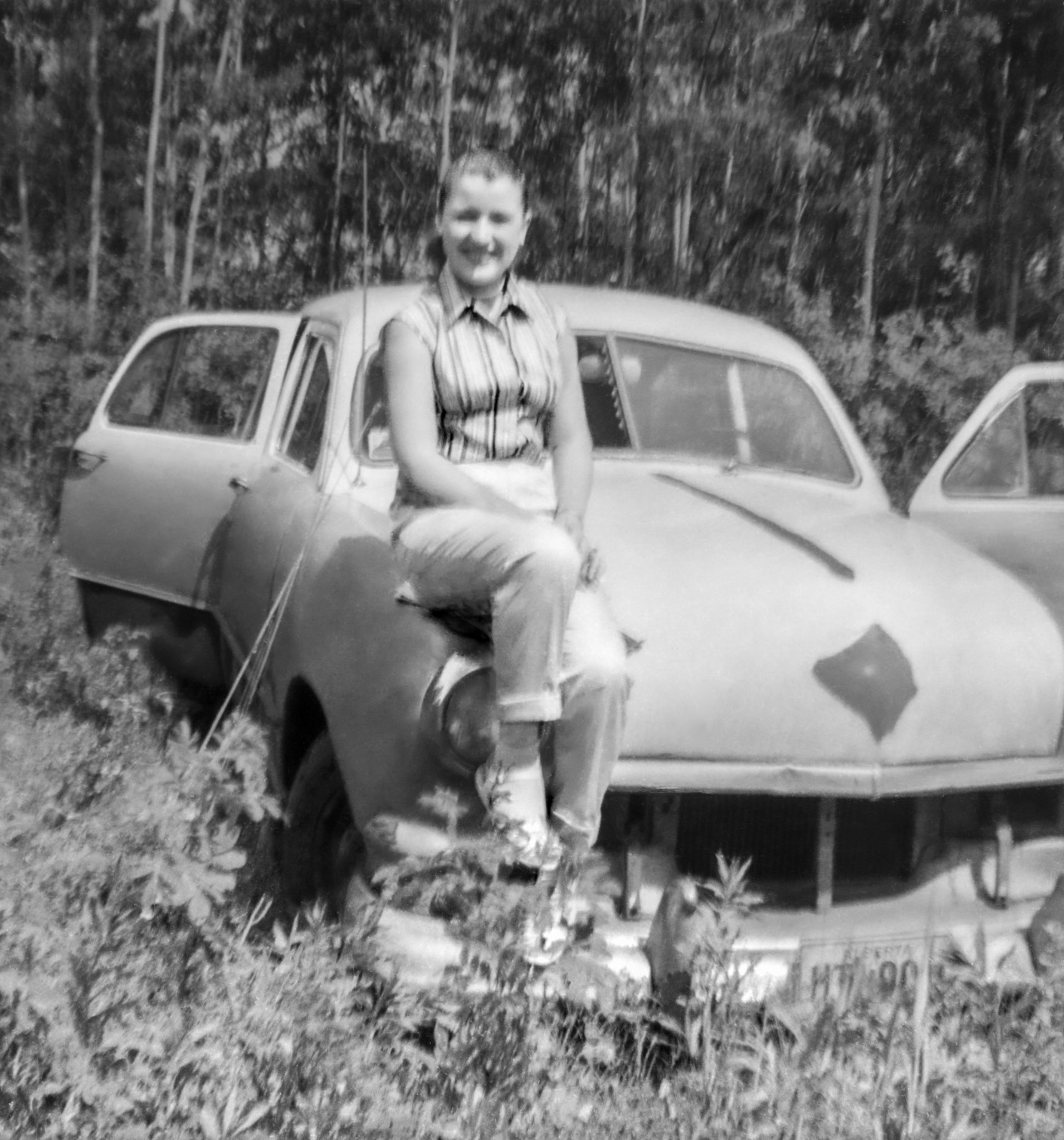 1958: Ricki (Erika) [Brom] Huculak - spouse of George (Willis) Huculak. Photographer unnown; possibly George Huculak. Taken Spring or Summer of their wedding of 15 Nov 1958.