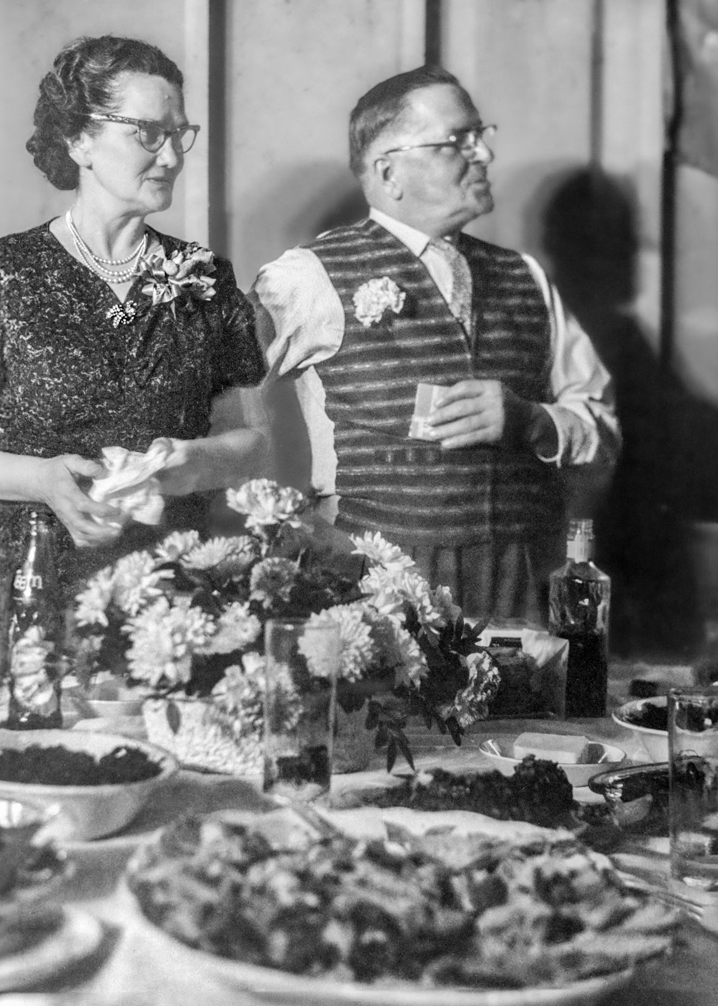 1962 • Wedding anniversary of Dora (Evdokia) [Bidniak] Shewchuk (55) - Nickolai (Nick) SHewchuk (60)
