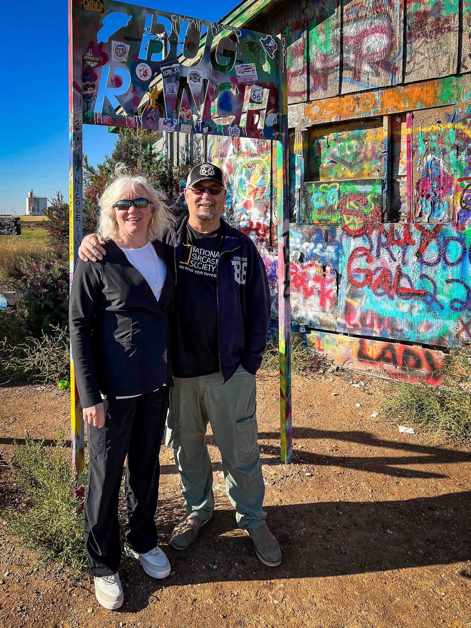 11 Oct. 2022: Slug Bug Ranch, Texas. Paula Rosson - Brian Huculak. Photo credit: unknown.