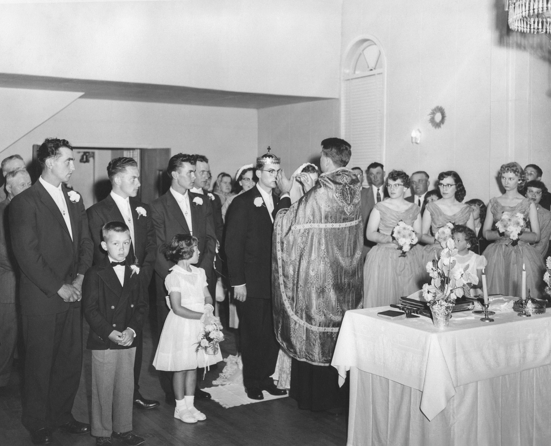 L to R: Don Romanko, Julia Megley, Nick Tatarin, Andy Garrick, George Huculak, John Huculak, Kathleen Shewchuk, George Kachuk and Lena [Shewchuk] Tatarin (background), Evelyn Shewchuk, Julia Kocak, Pat Proniuk, Robben Shewchuk