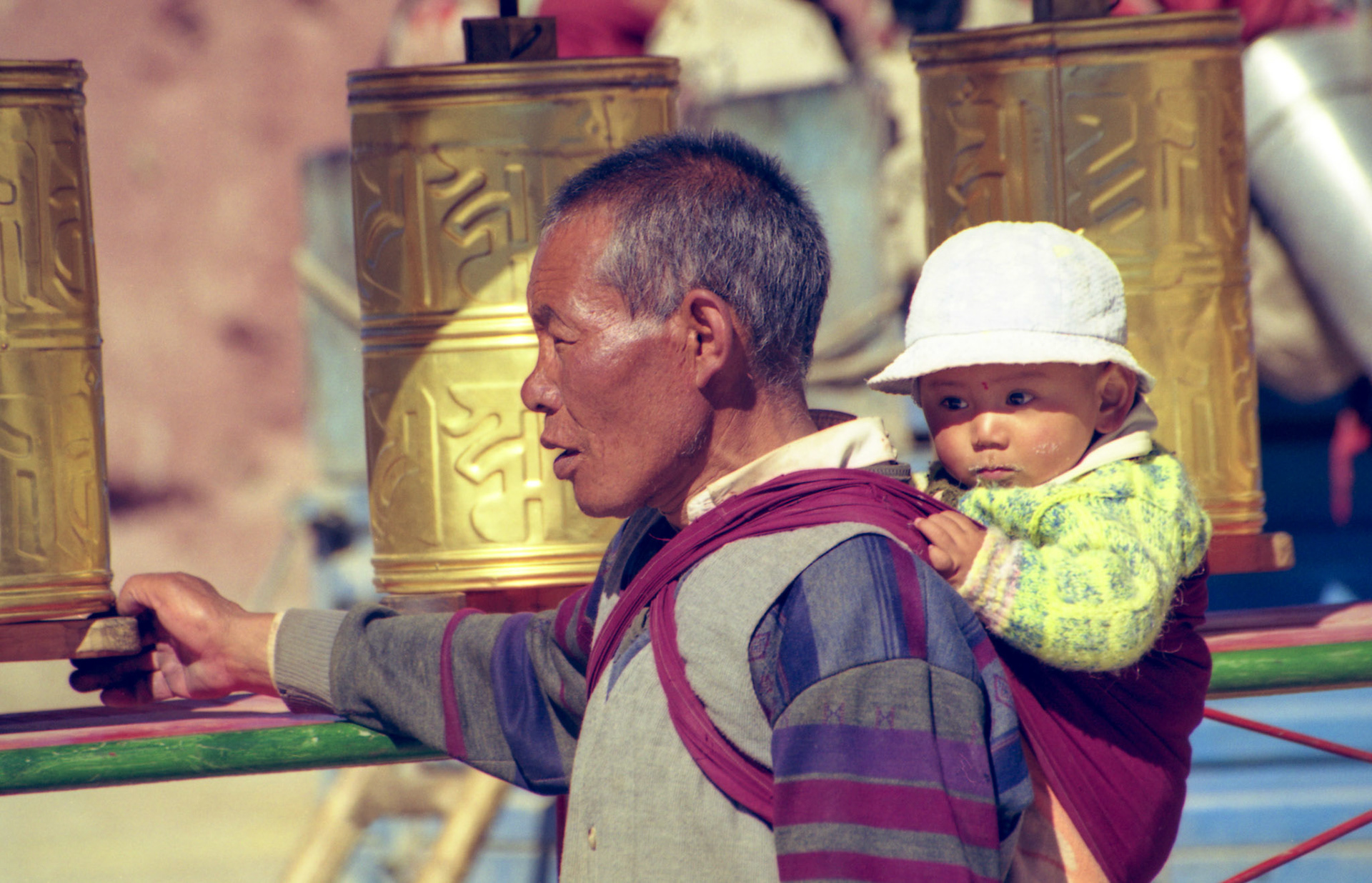 Man and child - Tibet