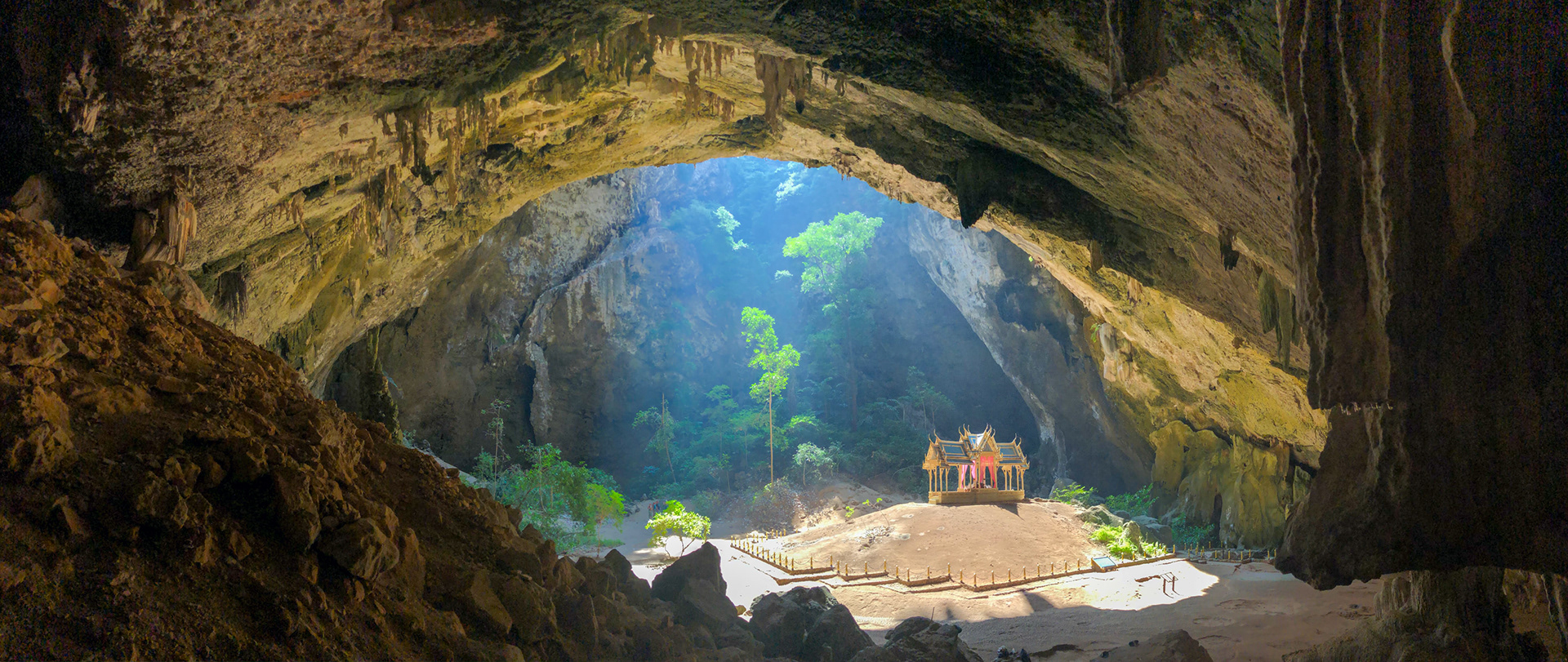 Phraya Nakhon Cave, Sam Roi Yot - Thailand