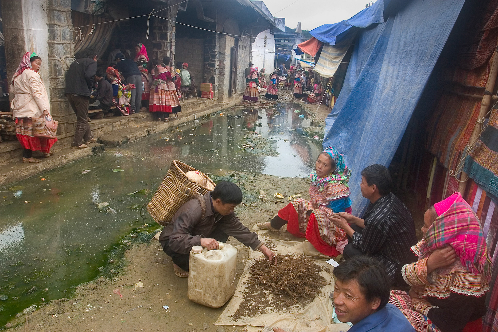 Bac Ha market back way - Vietnam