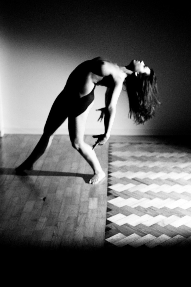 Under the Spotlight 1