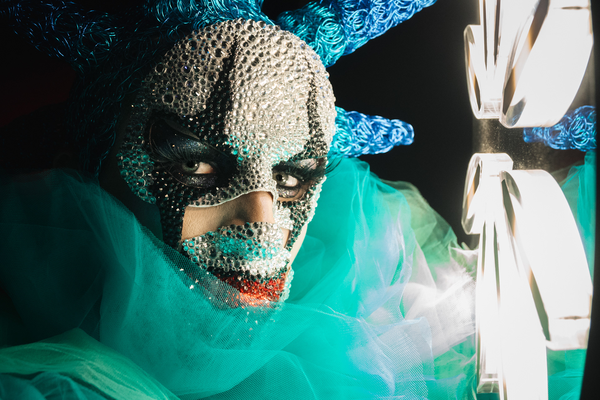 Shooting of Nicky Doll's video clip, Fashion Freak Sohier Remix, model: Elips © Célia Lorin