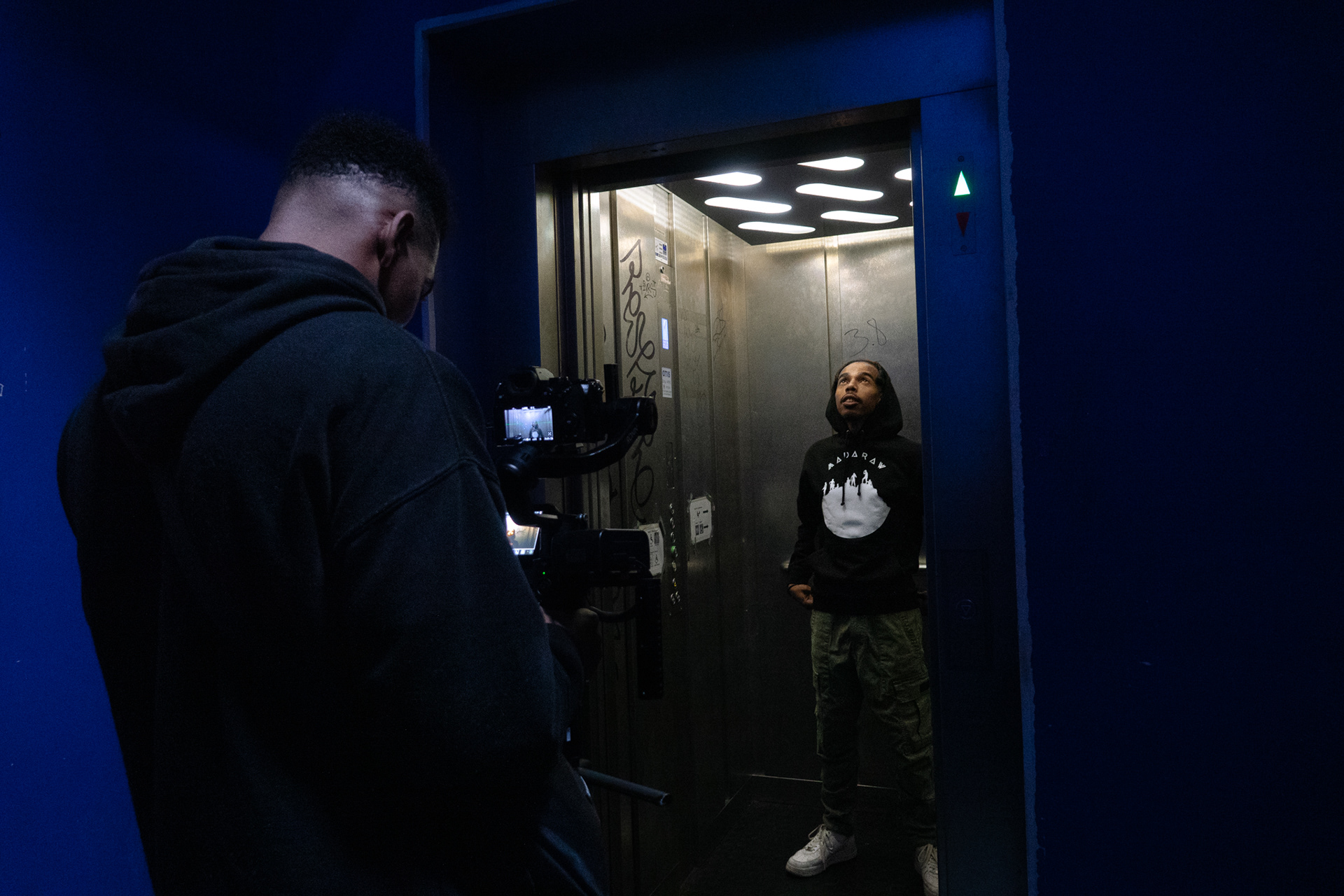 Shooting of SNS video clip © Célia Lorin