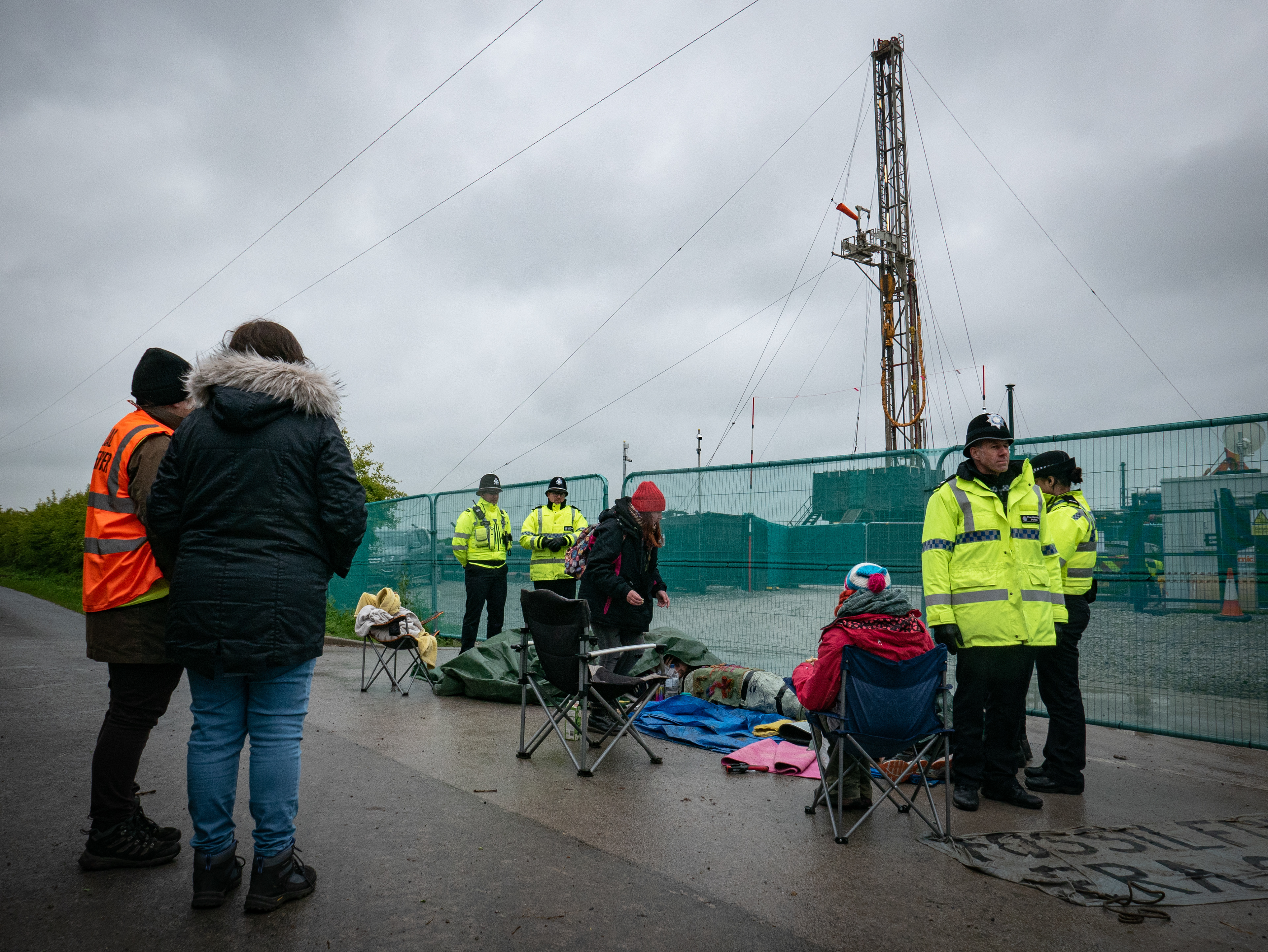 Lock on protest at the Site Gate