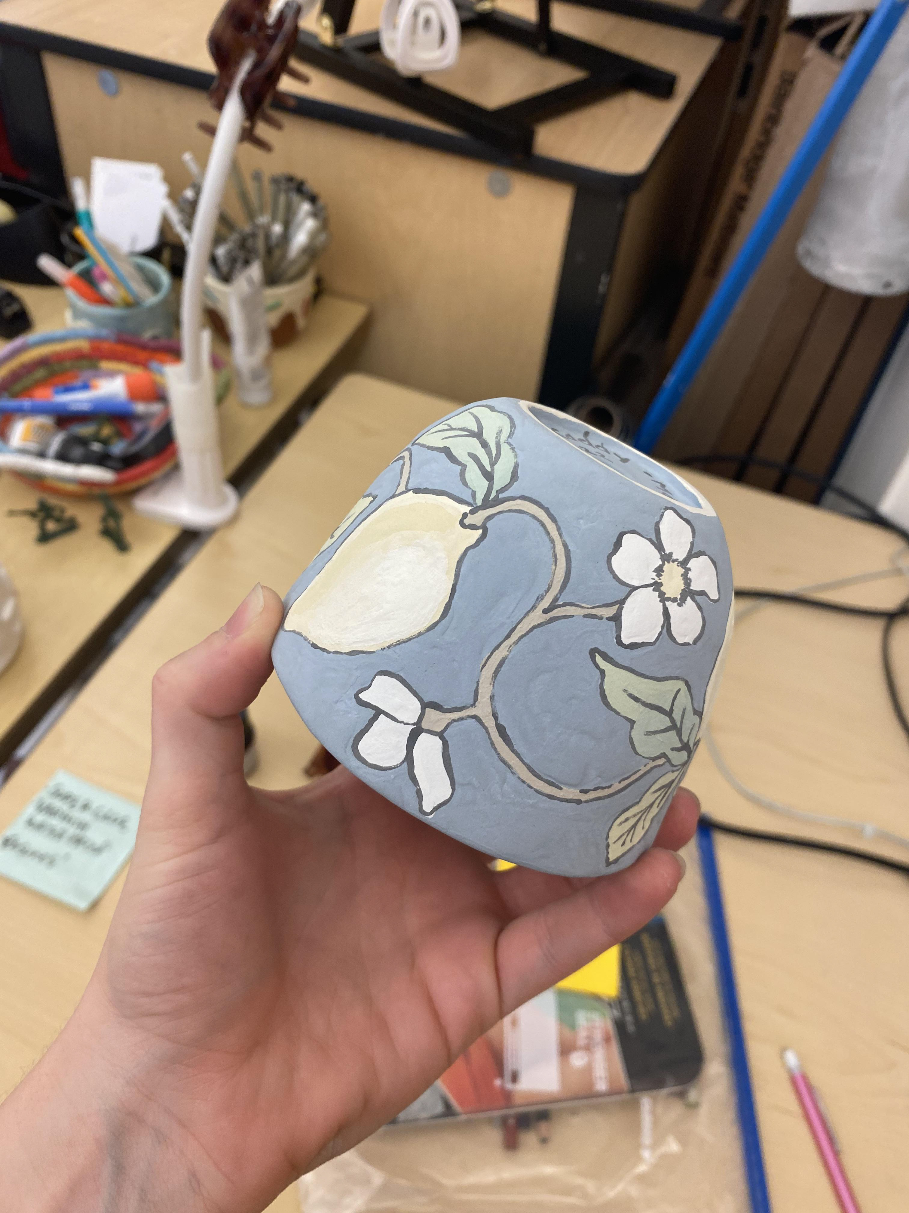 additional image of finalized gloss glaze before glaze fire.