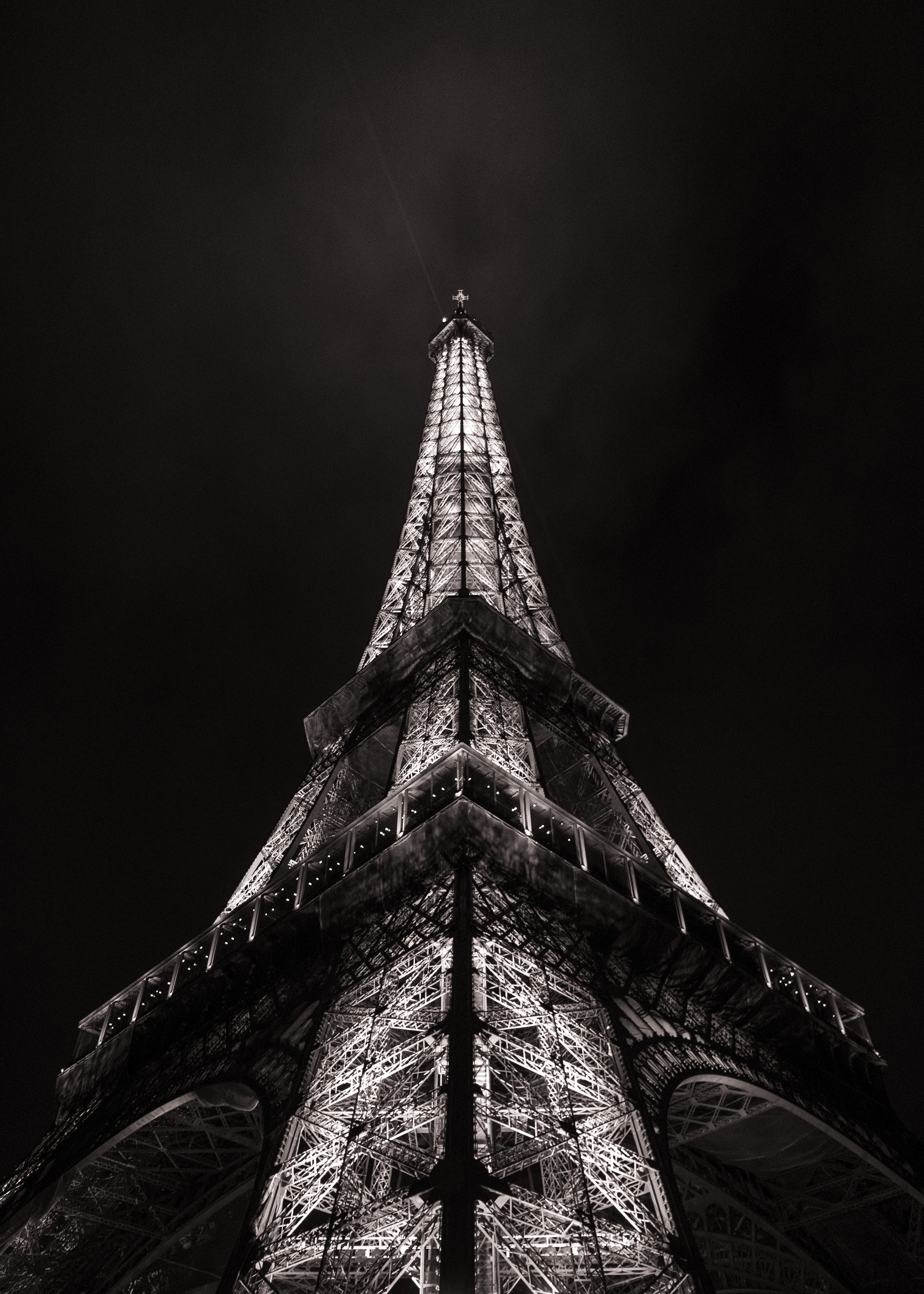 B&W Eiffel