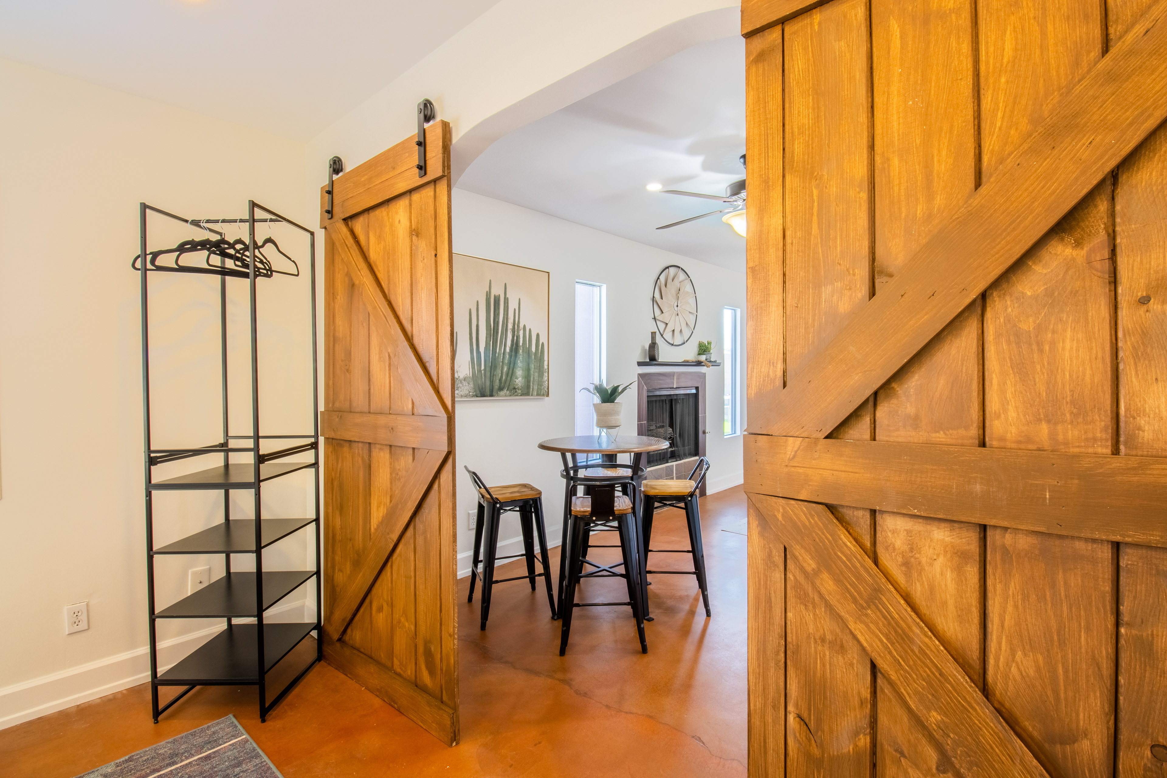 Barn doors and breakfast nook