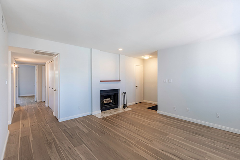 Living room with fireplace, Mesa home