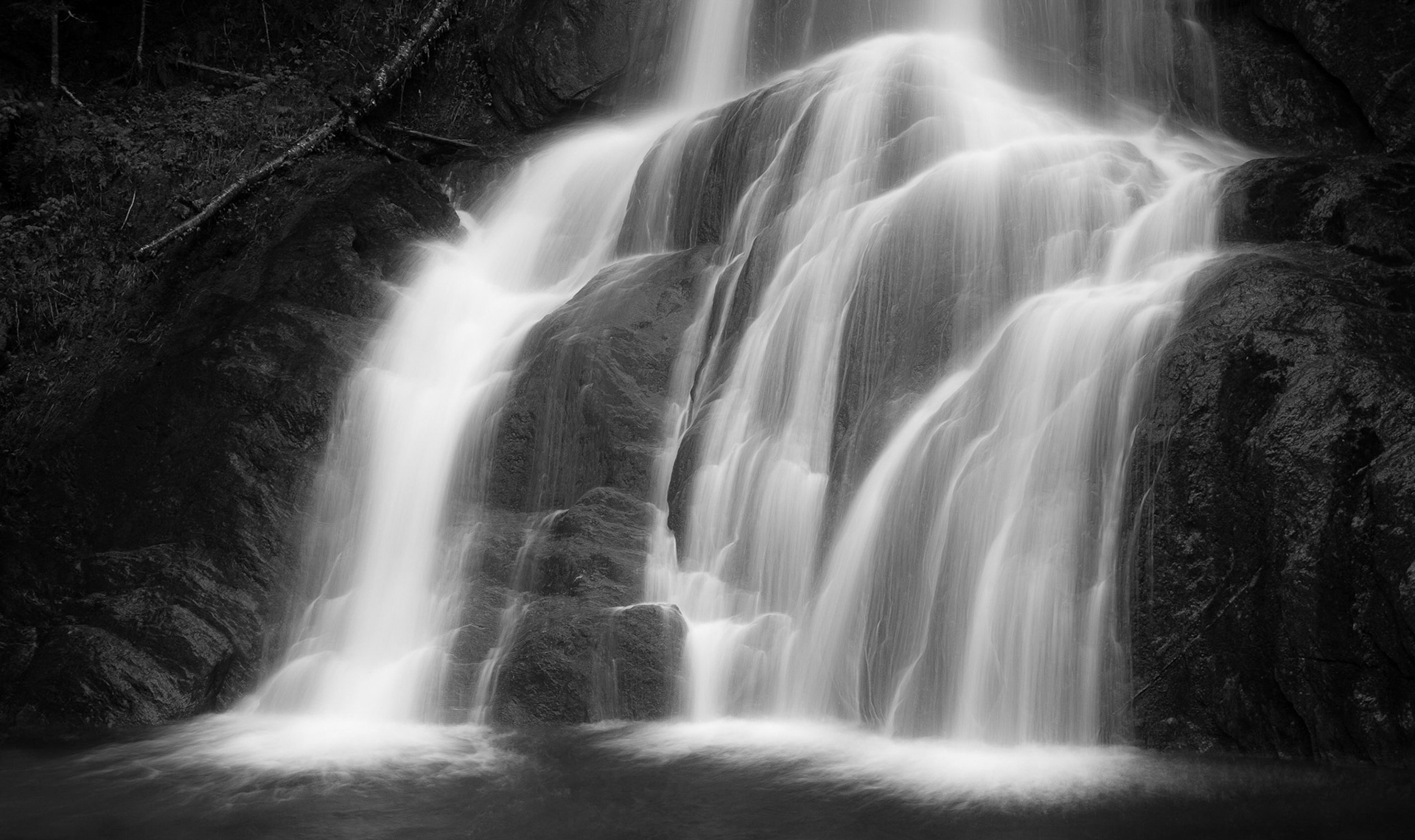 Moss Glen Falls