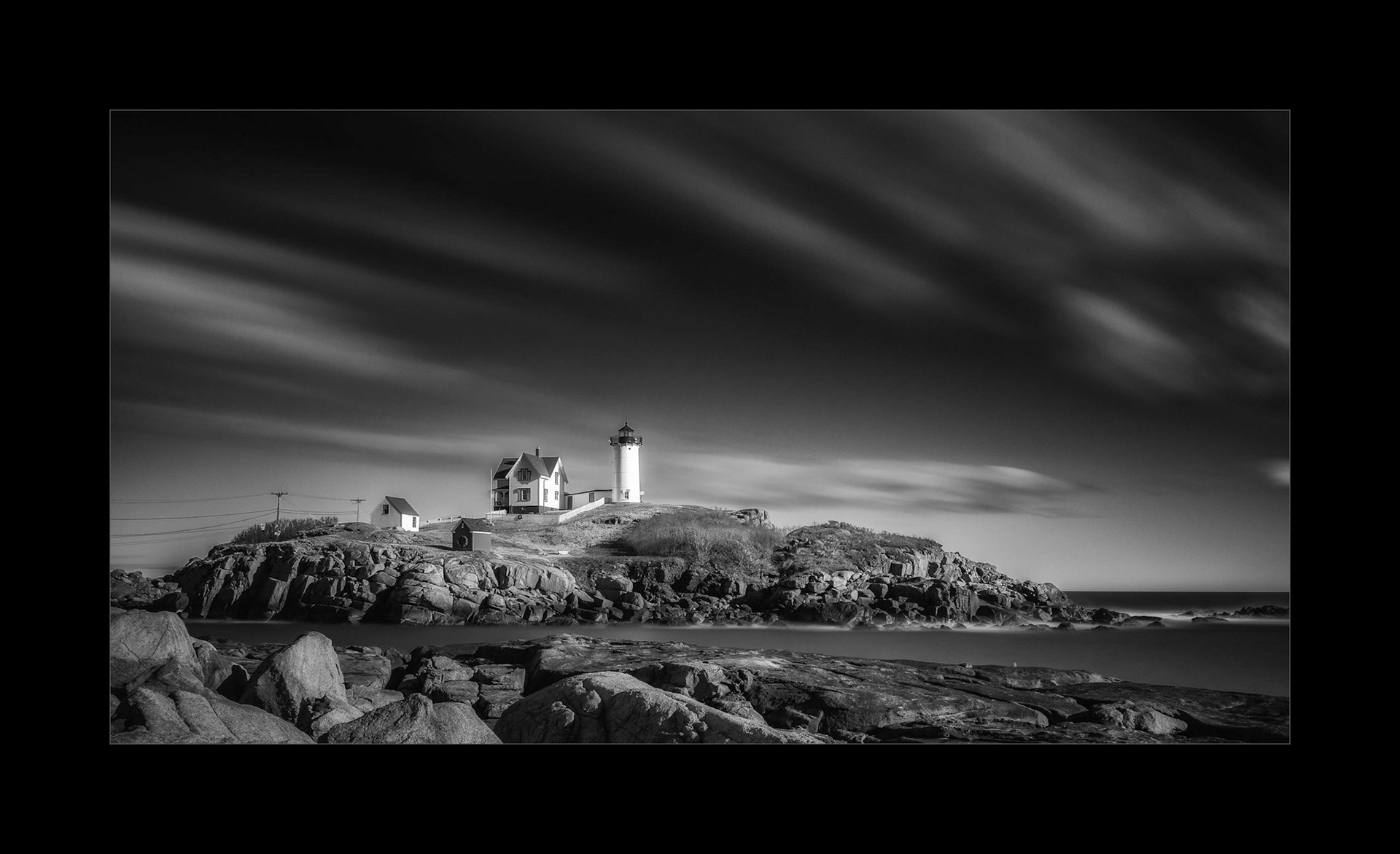 B&W Long Exposure (3.2 minutes)