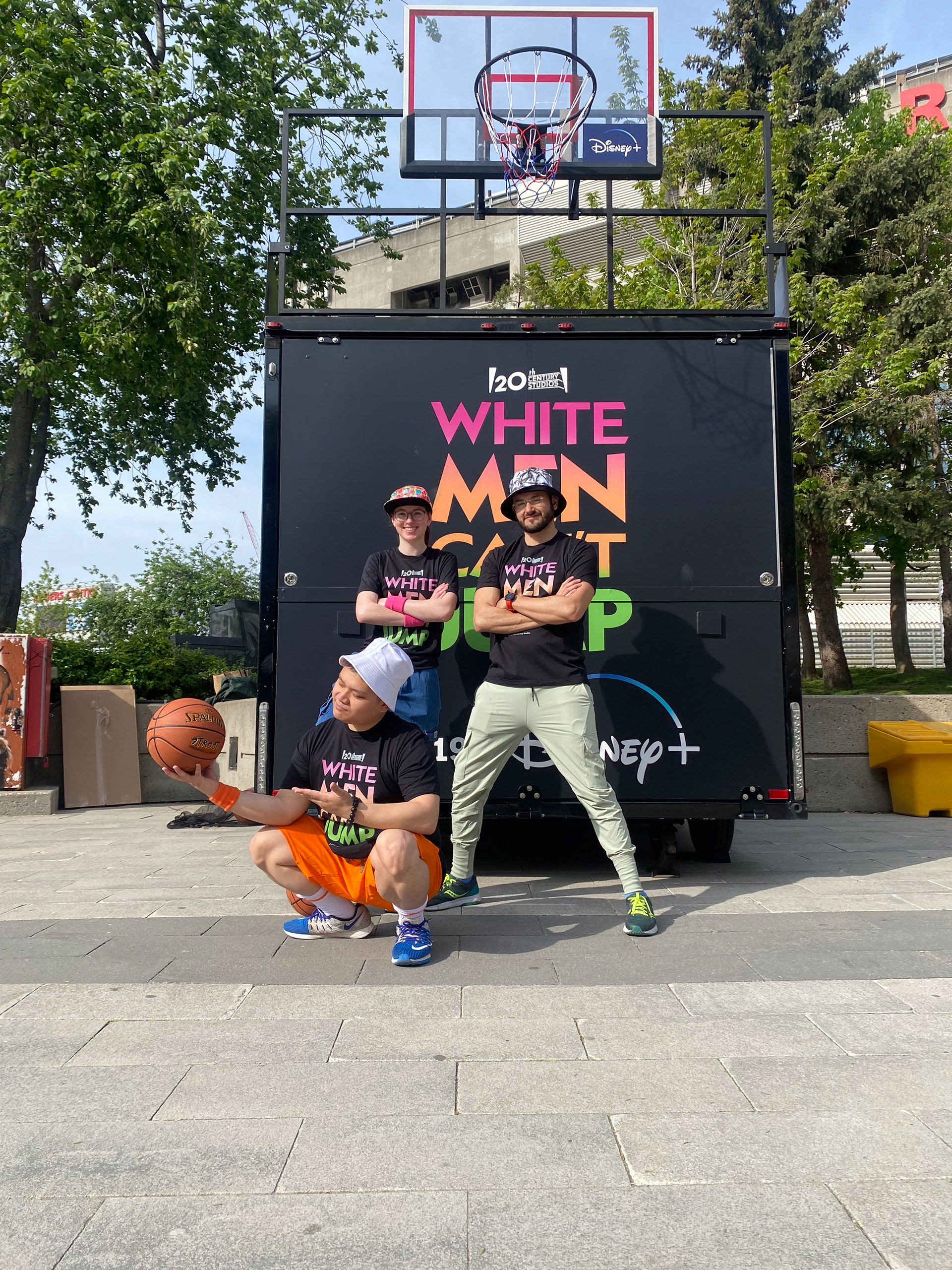 Branded Guerilla Cube with Basketball net + Branded Uniforms