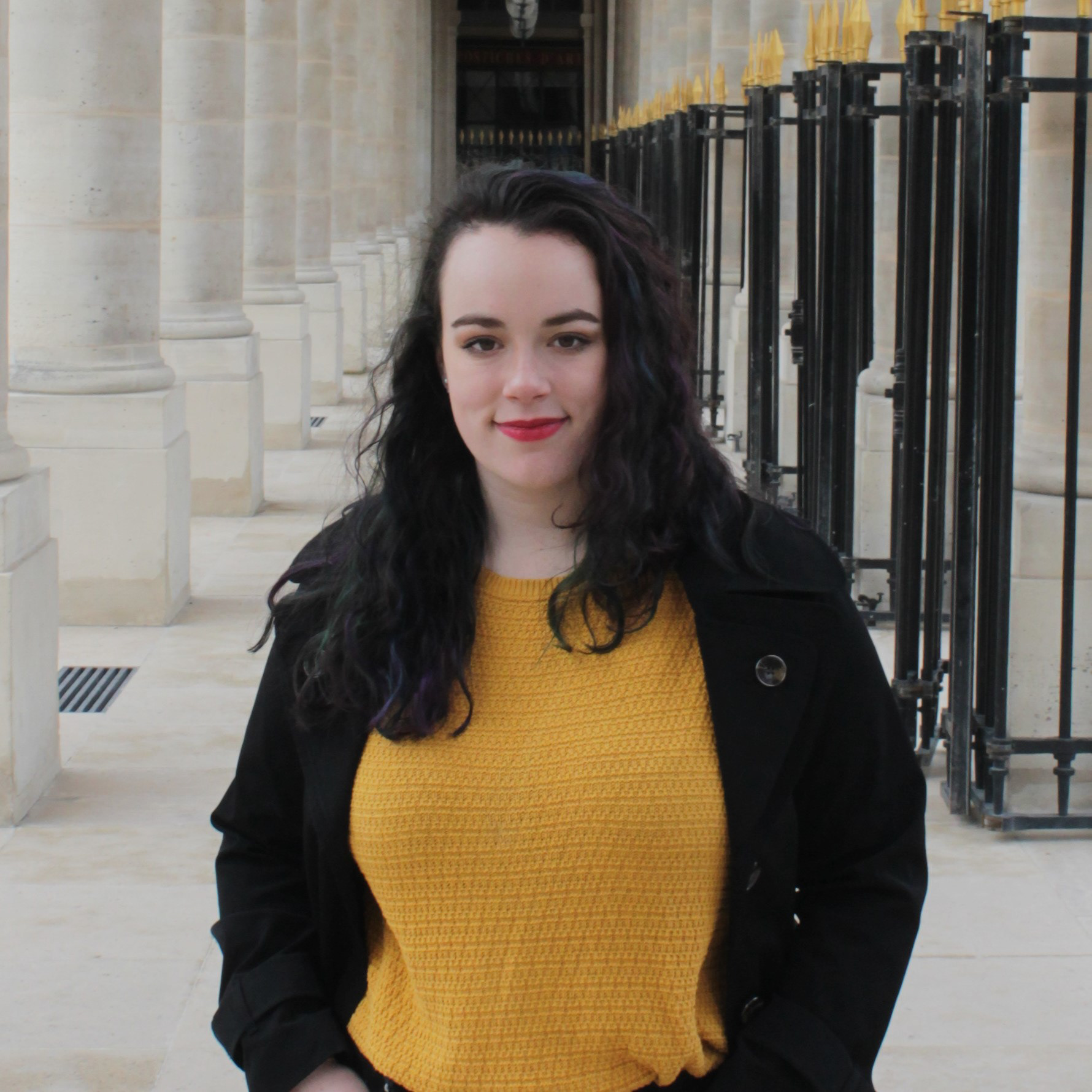 Madison Florence is a Boston based dancer, choreographer, and teacher. She started dancing in her hometown in Connecticut at the age of two. In high school, she trained in heavily in many styles and was invited to dance in the dancEnlight Pre-professional Company. Madison attended college at Simmons University studying Public Relations/Marketing Communications and Graphic Design. Outside of her studies, she spent her time dancing and choreographing for Simmons University Dance Company (SUDC) holding multiple roles on the executive board. She recently concluded her position as the first Alumna-in-Residence with SUDC. Madison currently dances with Nozama Dance Collective, choreographs and performs with other local artists, and works as the Marketing and Communications, Senior Manager for the New Art Center.