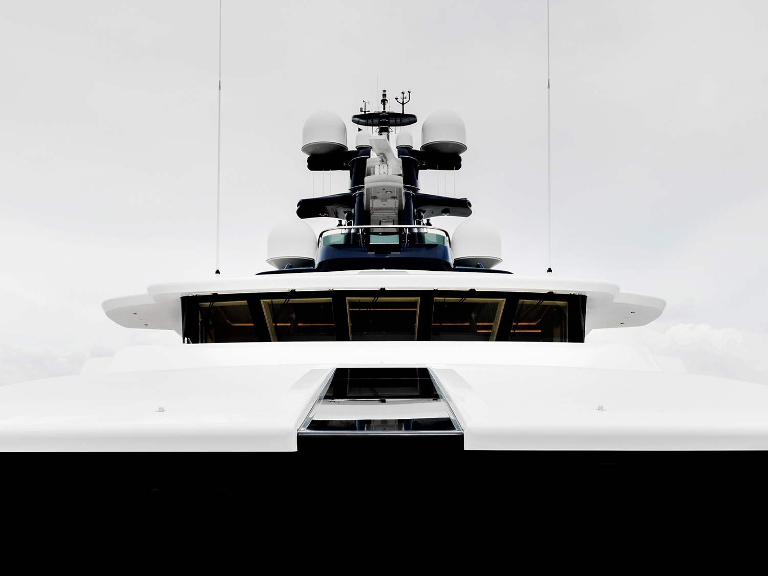 Art of luxury Megayacht Equanimity