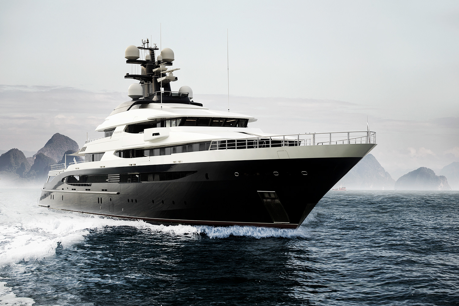Art of luxury Megayacht Equanimity