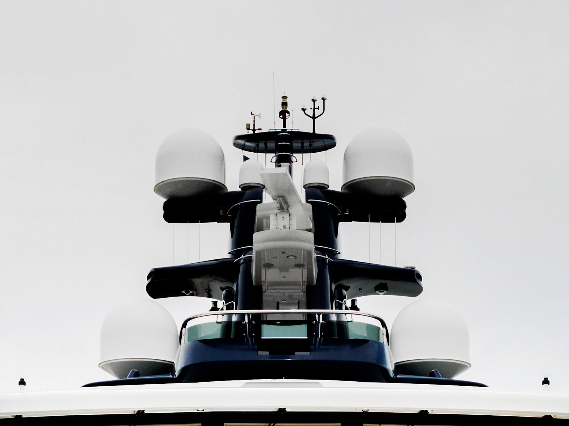Art of luxury megayacht