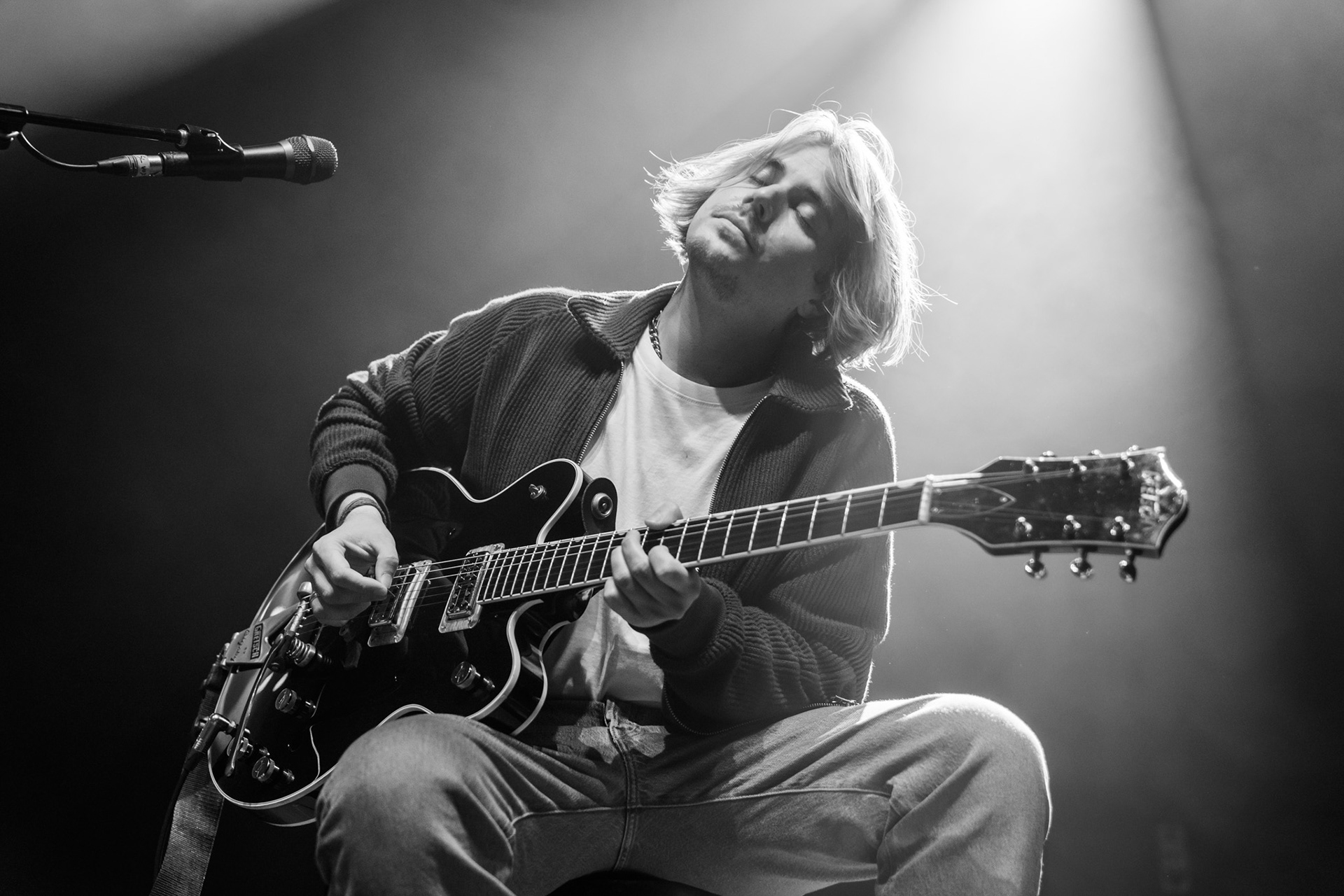 Nothing But Thieves