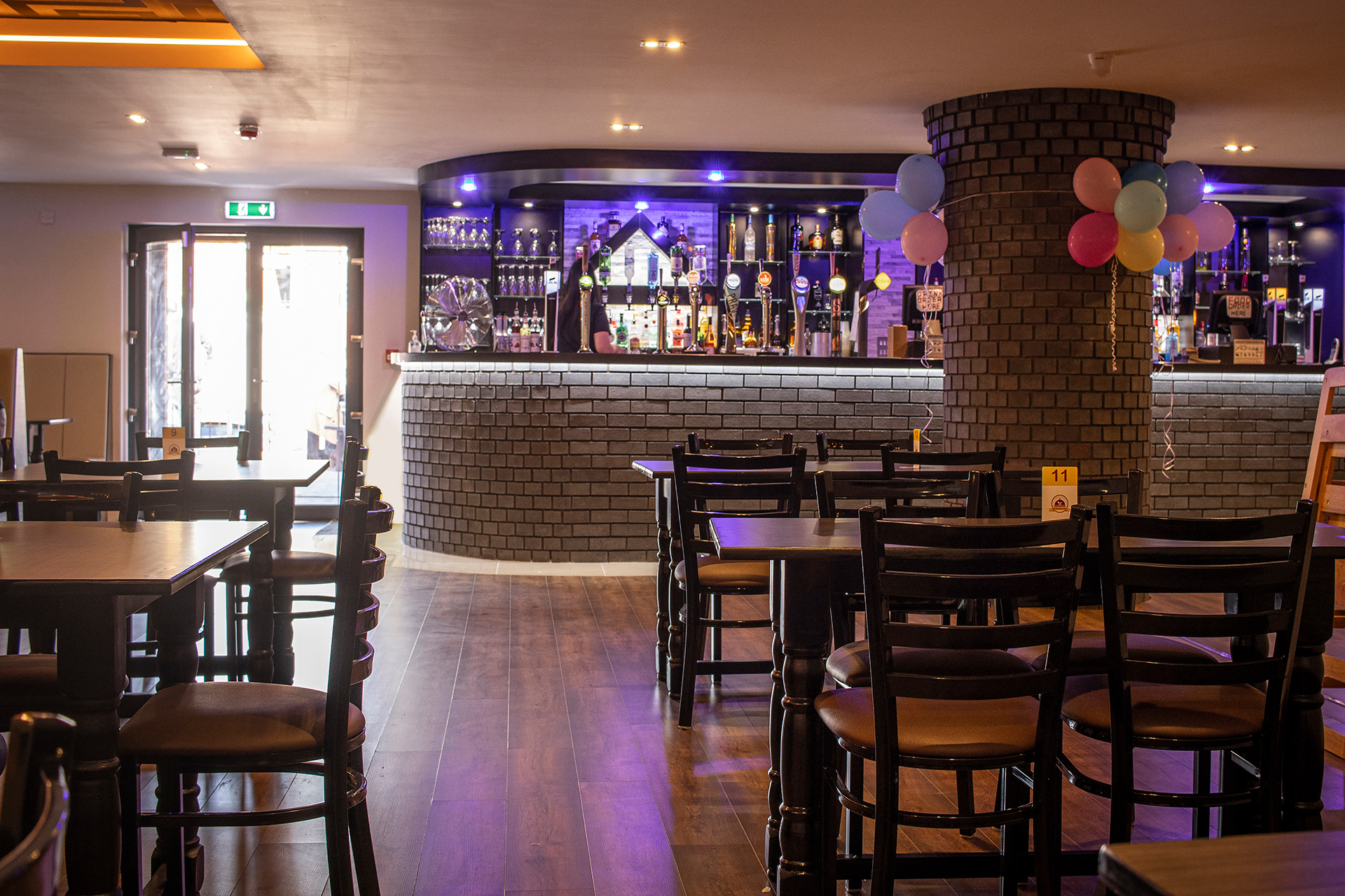 THE SOW BAR & GRILL 26 Hill Top, West Bromwich B70 0PS