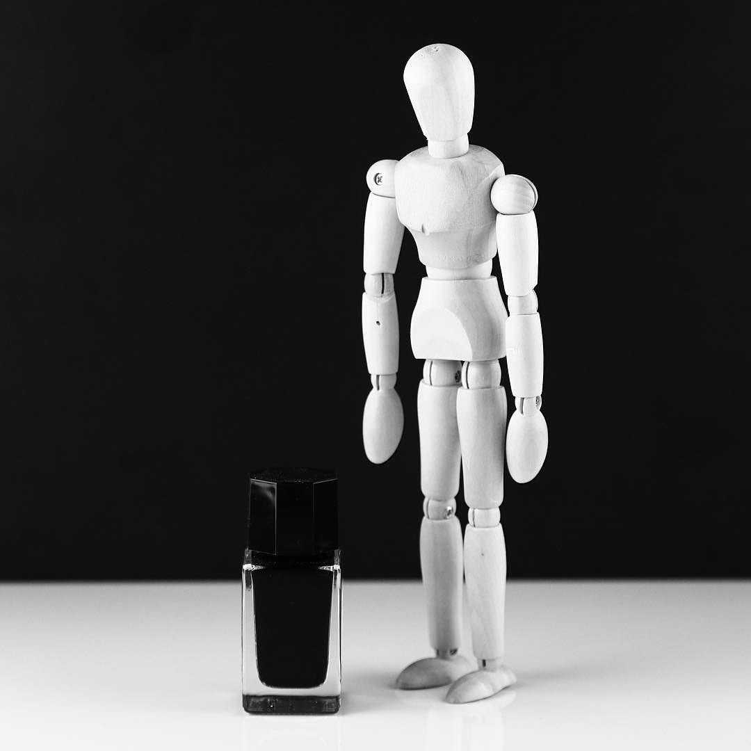 Dark | Wooden Mannequin Project | Shy Fox Photography