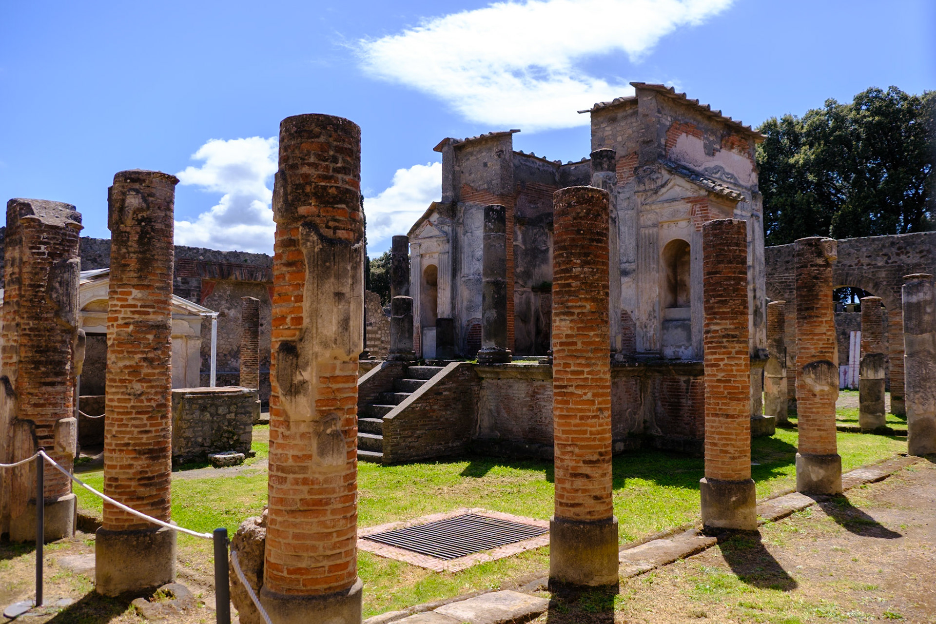 Naples 2024 - Pompeii - Templo di Iside