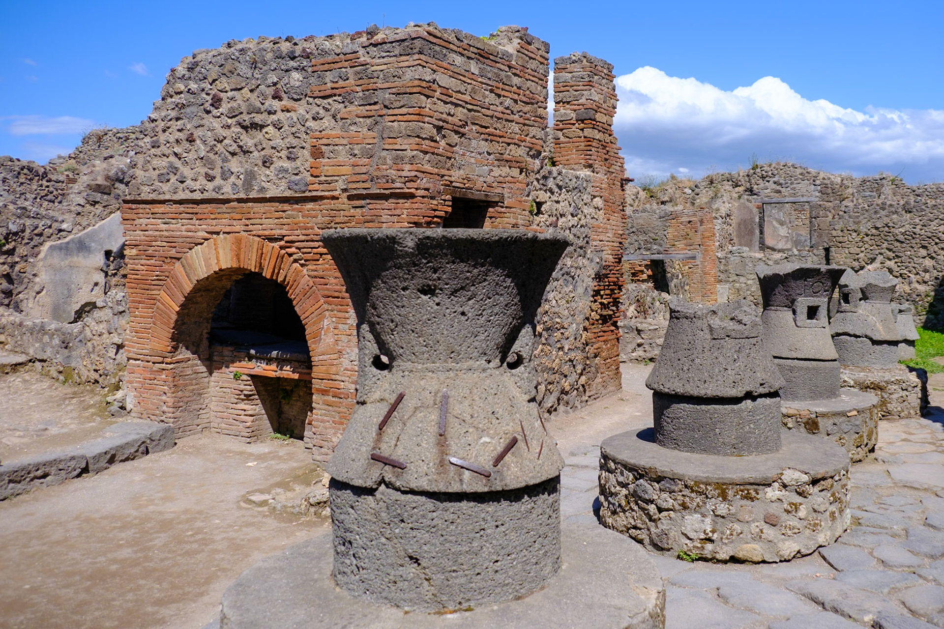 Naples 2024 - Pompeii - Panifico di Popidio Prisco (Bakery of Popidius Priscus)