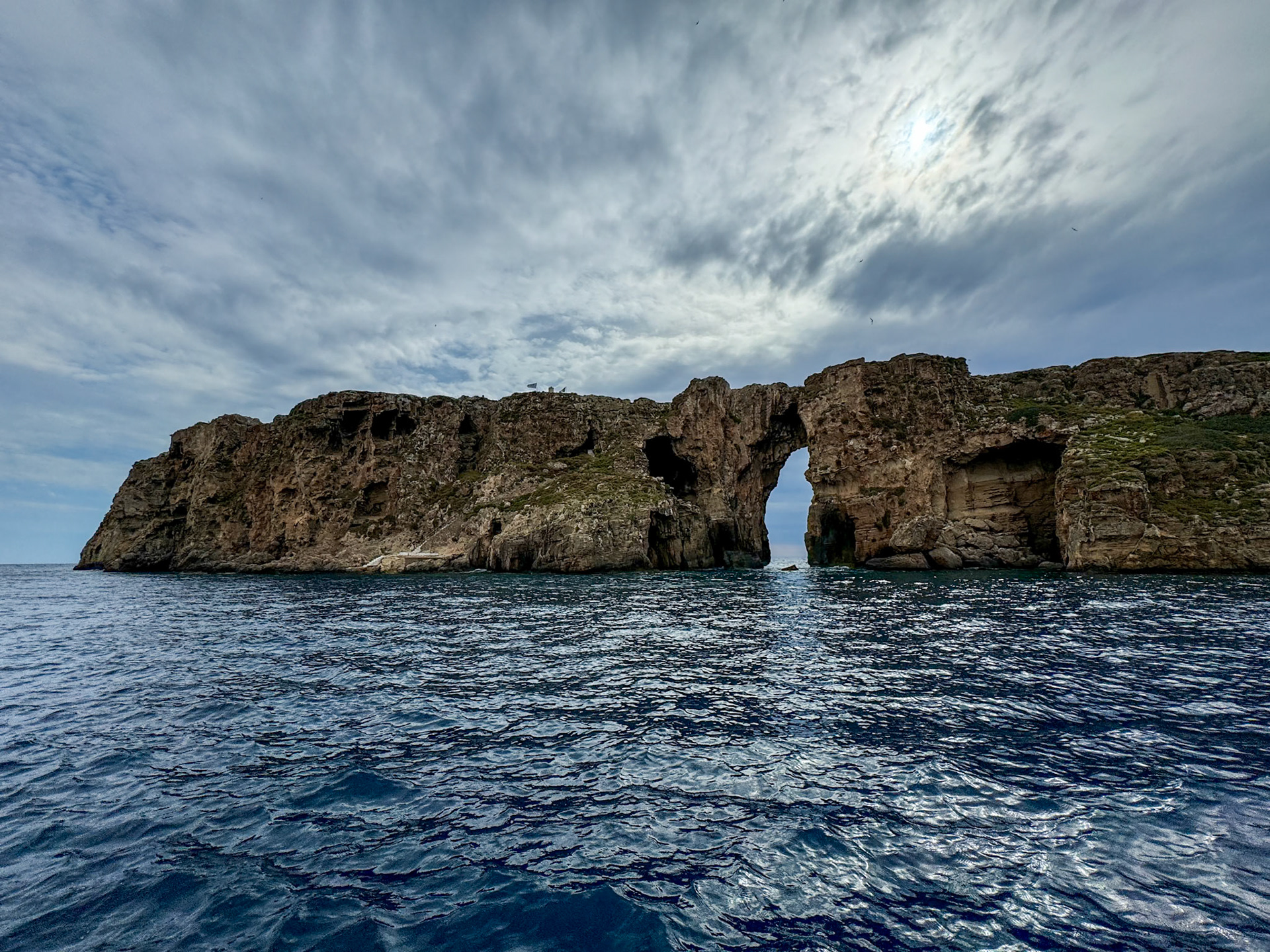 Iklaina Archaelogical Trip 2024 - Pylos - Boat ride on Navarino Bay